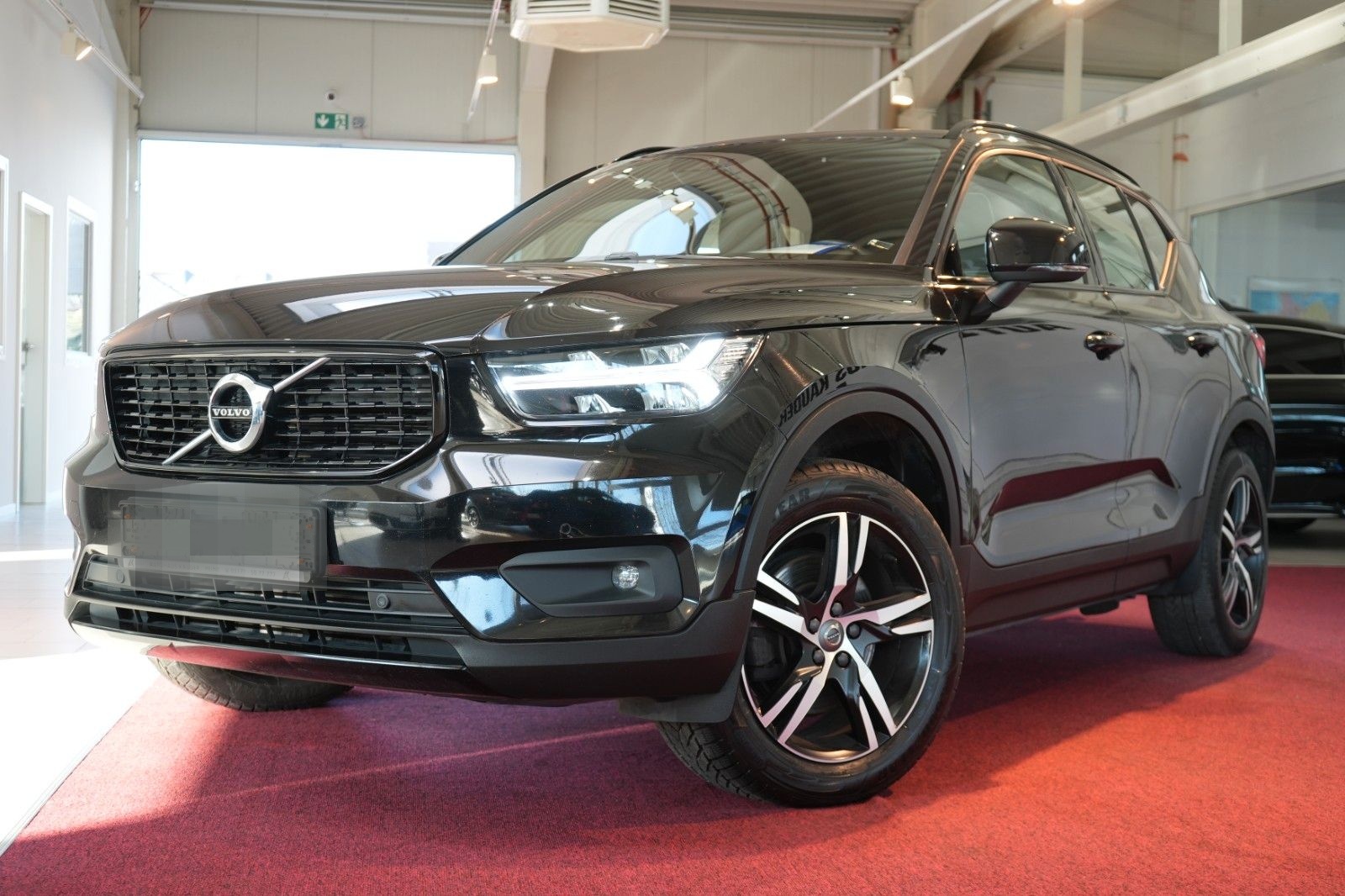 Volvo XC 40 T4 Geartronic R-Design *LED*Virtual*Navi* foto 3
