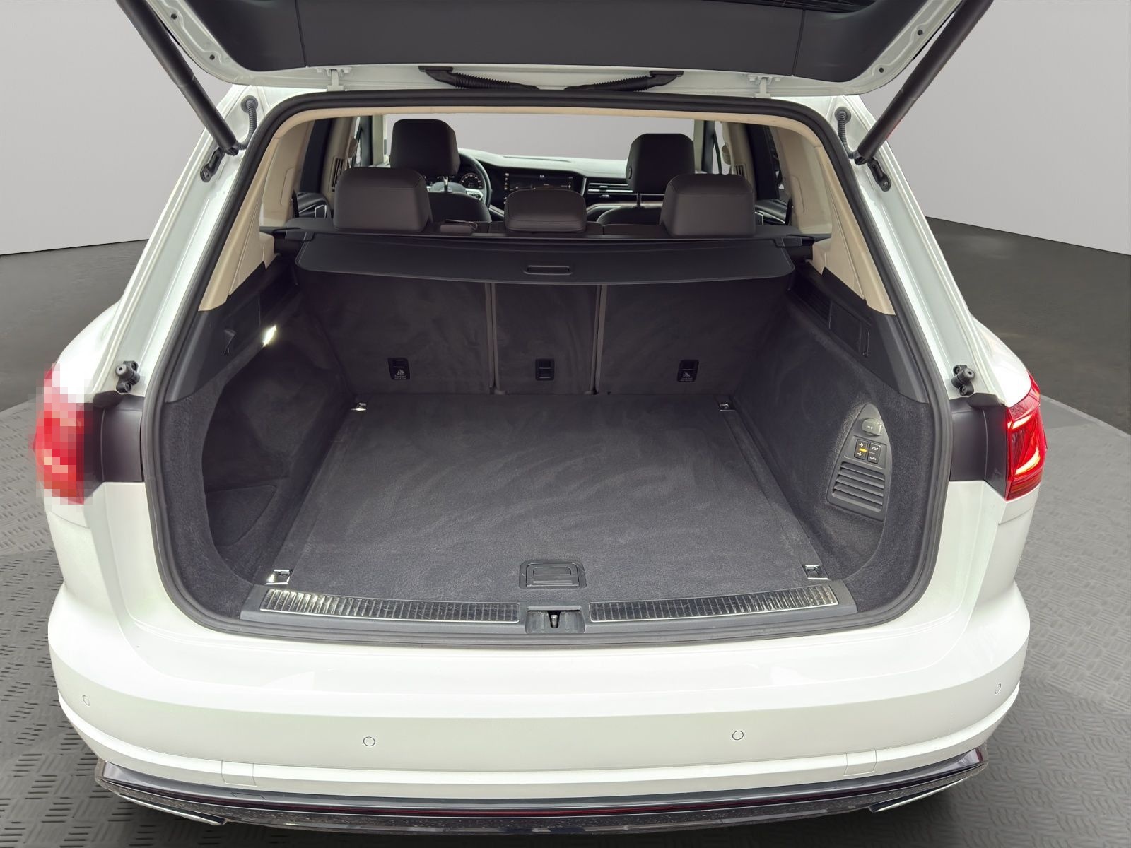 Volkswagen Touareg 3.0 TDI 4M Tiptronic STANDHZ+AHK+MATRIX foto 16