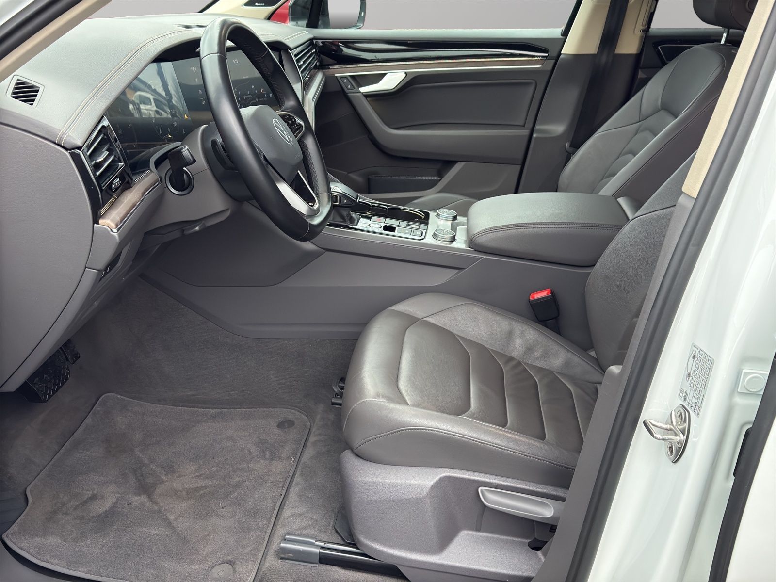 Volkswagen Touareg 3.0 TDI 4M Tiptronic STANDHZ+AHK+MATRIX foto 9