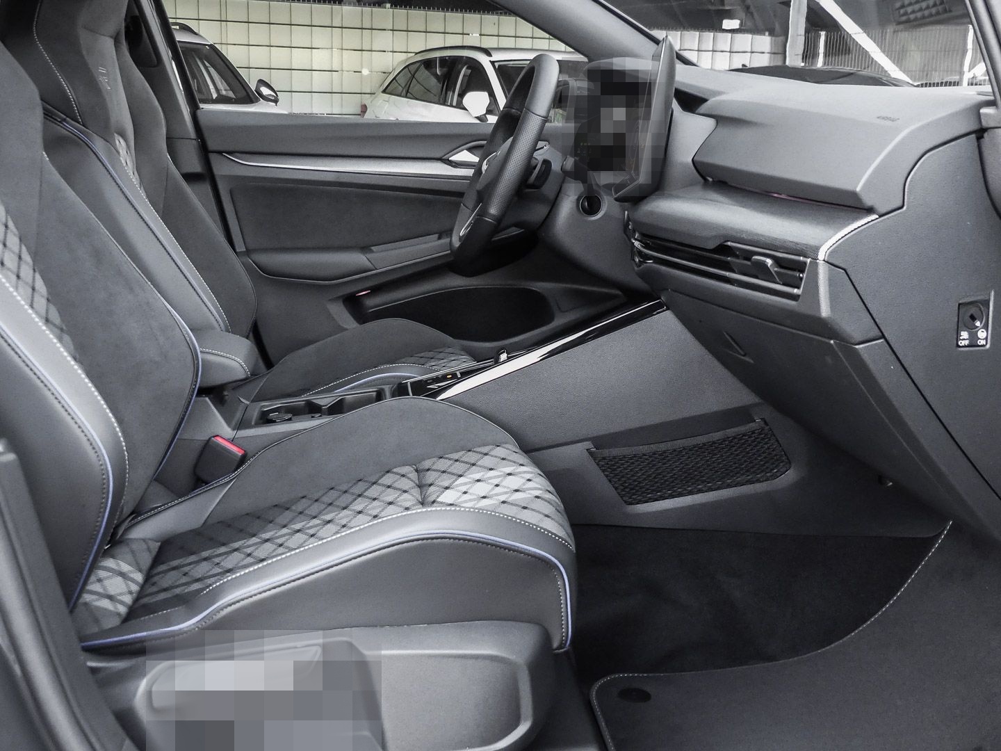Volkswagen Golf Variant 1.5 eTSI R-Line DSG AHK foto 11