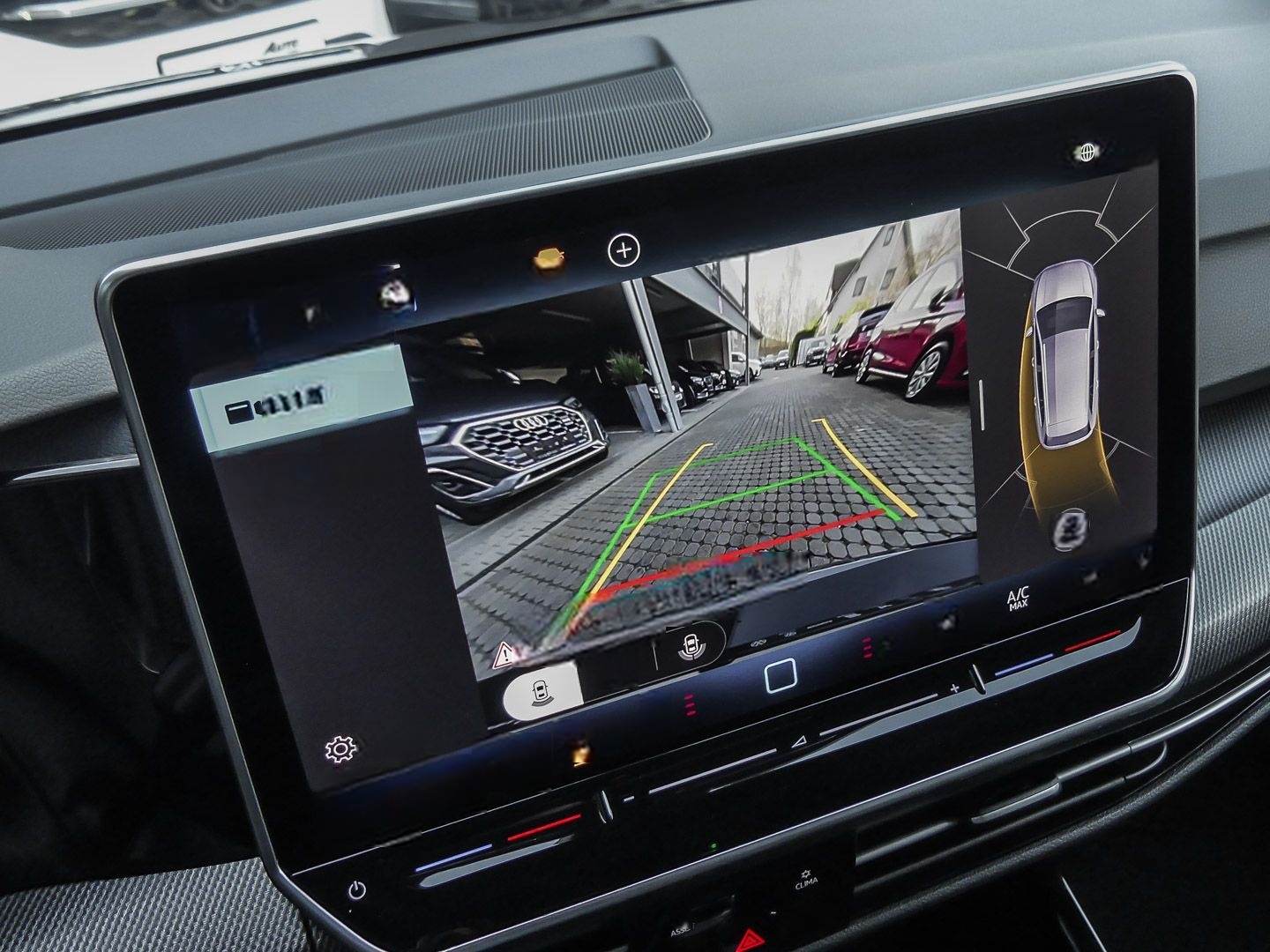 Volkswagen Golf Variant 1.5 eTSI R-Line DSG AHK foto 13