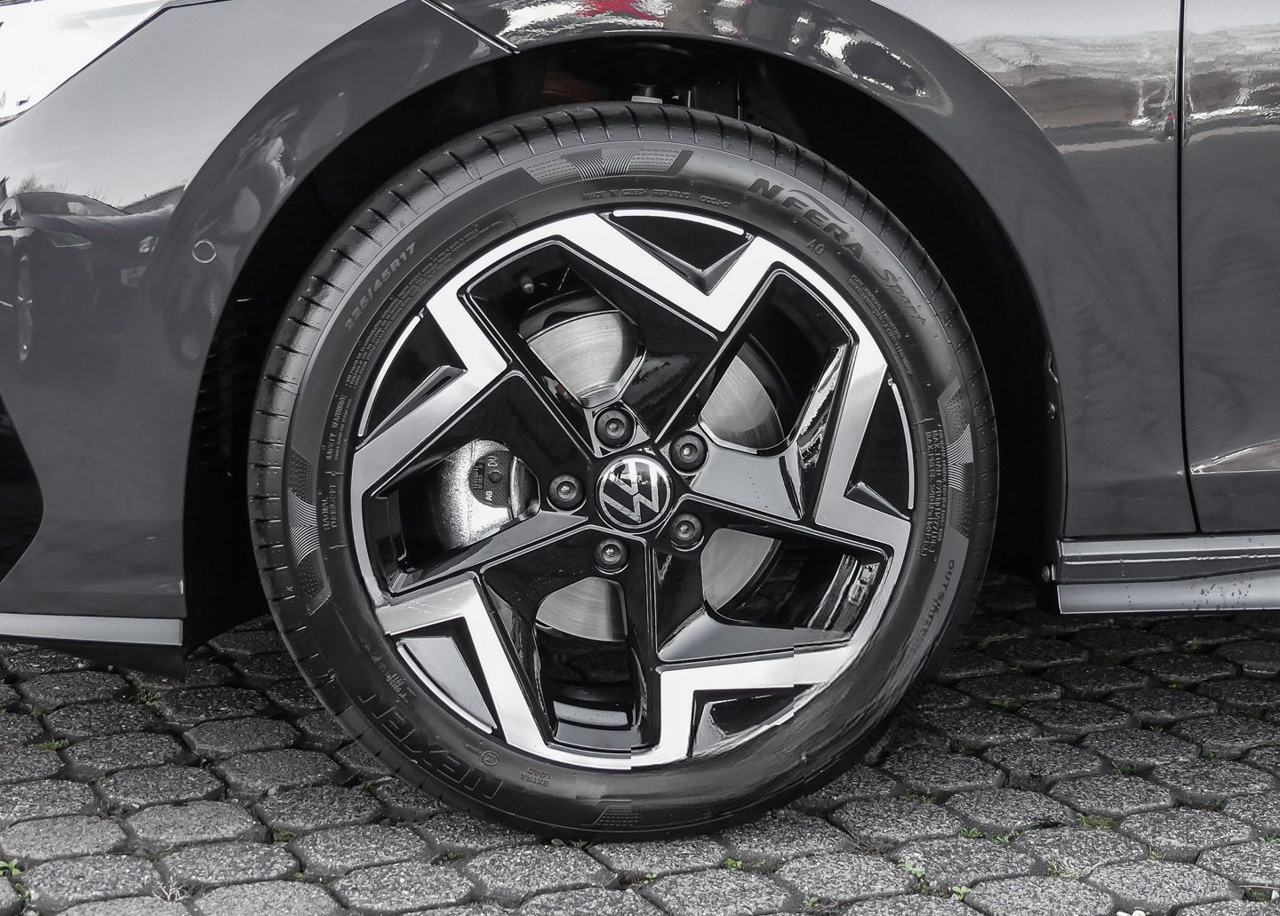 Volkswagen Golf Variant 1.5 eTSI R-Line DSG AHK foto 8