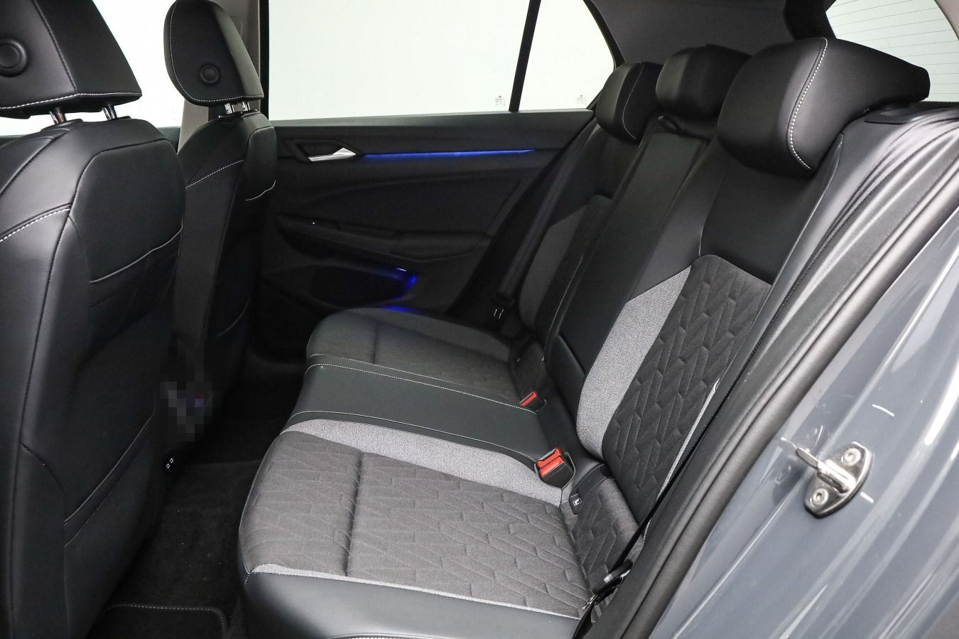 Volkswagen Golf VIII 1.5 eTSI DSG GOAL*LED*AHK*KAMERA*PDC*S foto 12