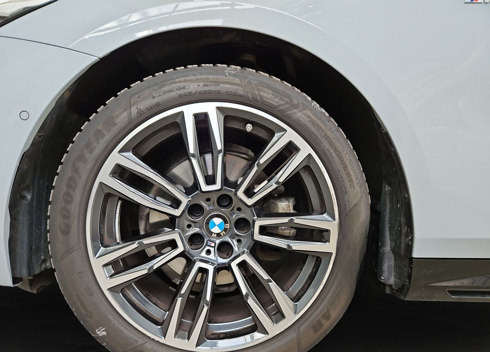 BMW 520i Touring 458€ netto/mtl.*M Sportpaket*AHK*LC foto 17