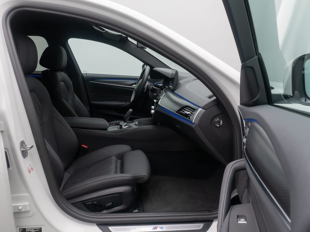 BMW 530i M Sport Kamera HUD DAB Alarm HiFi 4xKlima foto 25