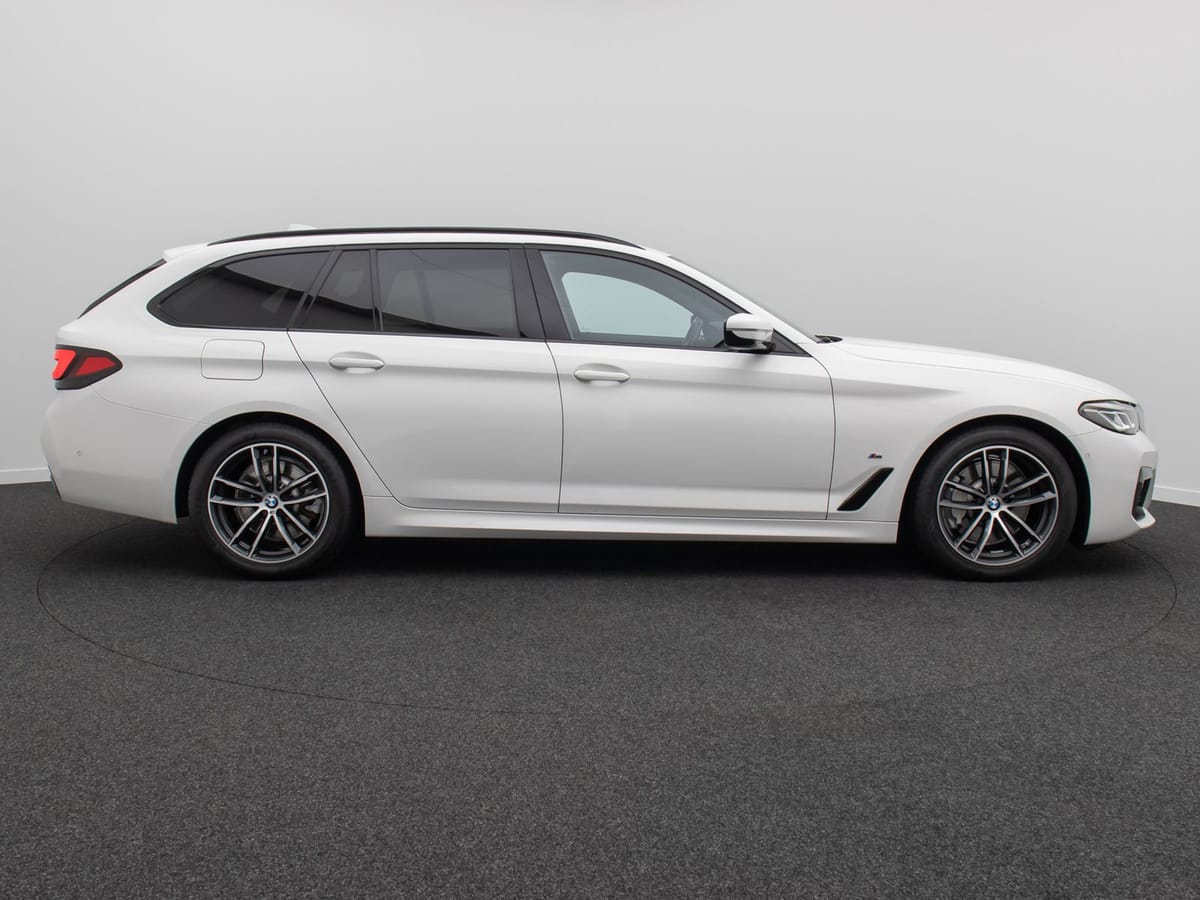 BMW 530i M Sport Kamera HUD DAB Alarm HiFi 4xKlima foto 5