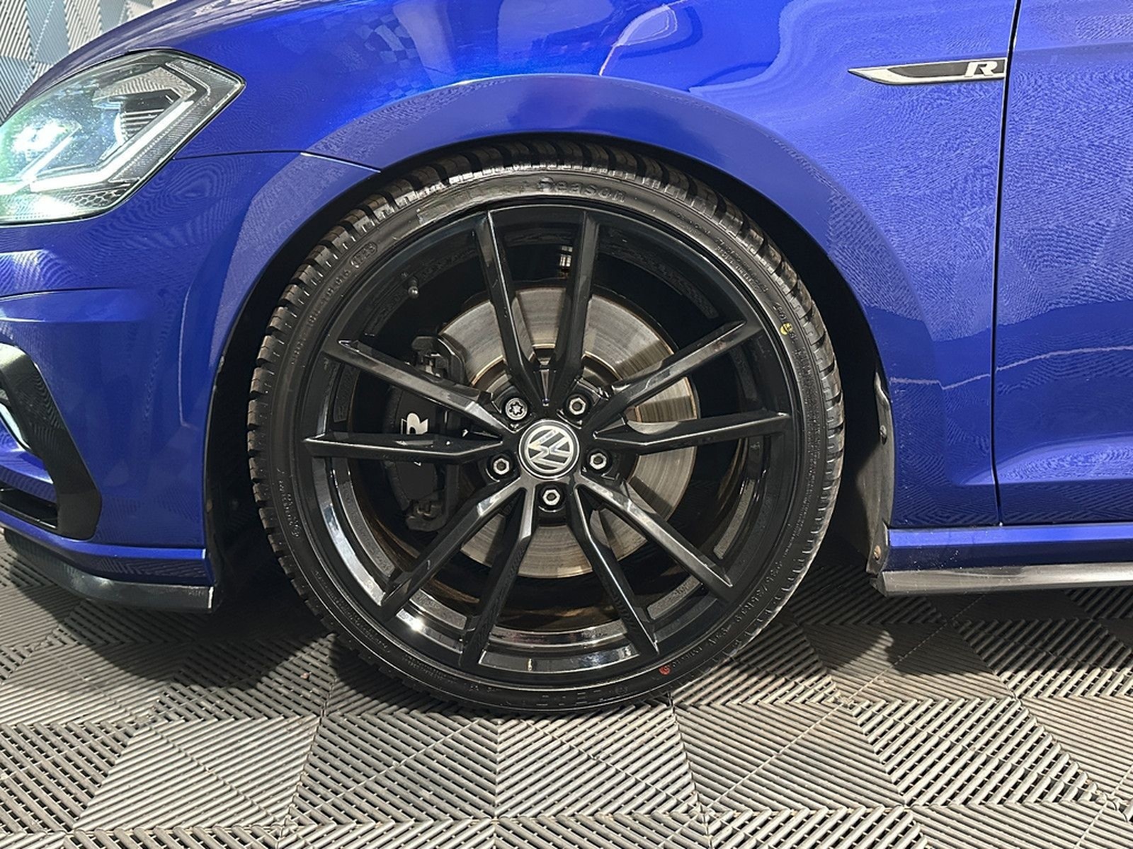 Volkswagen Golf 7 Variant R 4M*DYNAUDIO*LED-PANO-ACC-R.KAM foto 11