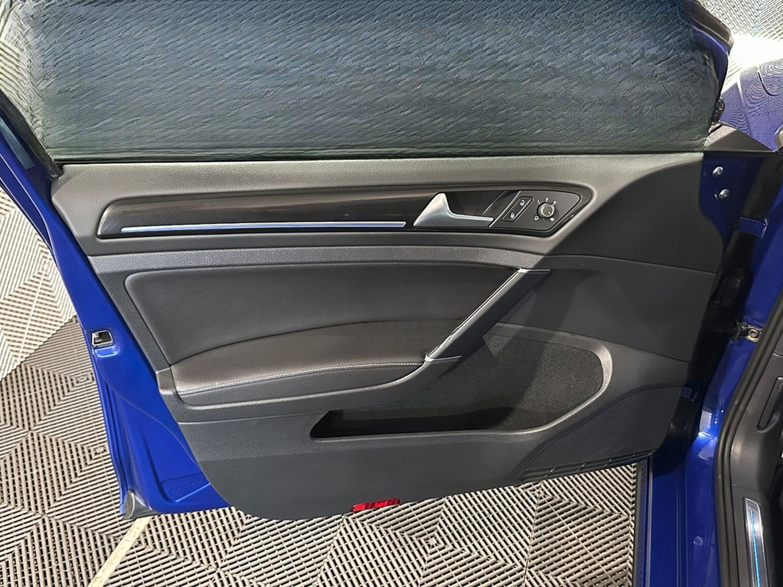 Volkswagen Golf 7 Variant R 4M*DYNAUDIO*LED-PANO-ACC-R.KAM foto 19