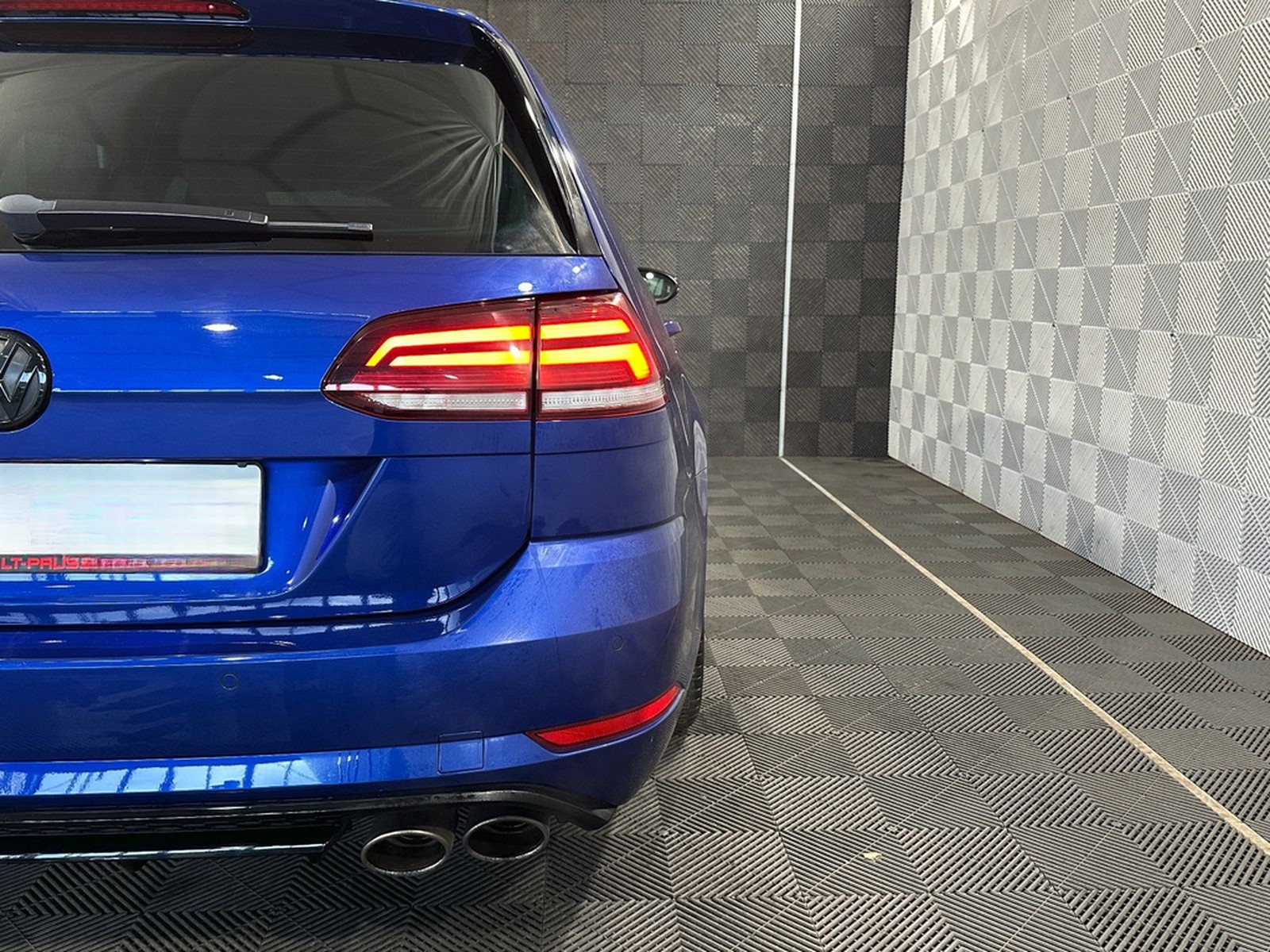 Volkswagen Golf 7 Variant R 4M*DYNAUDIO*LED-PANO-ACC-R.KAM foto 7