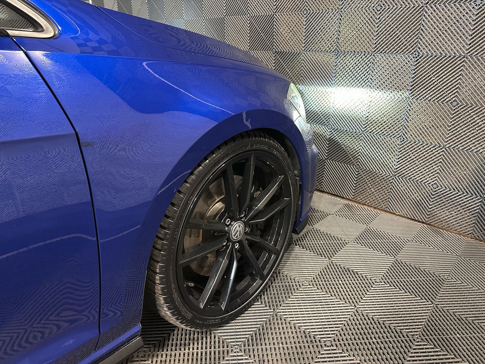 Volkswagen Golf 7 Variant R 4M*DYNAUDIO*LED-PANO-ACC-R.KAM foto 9
