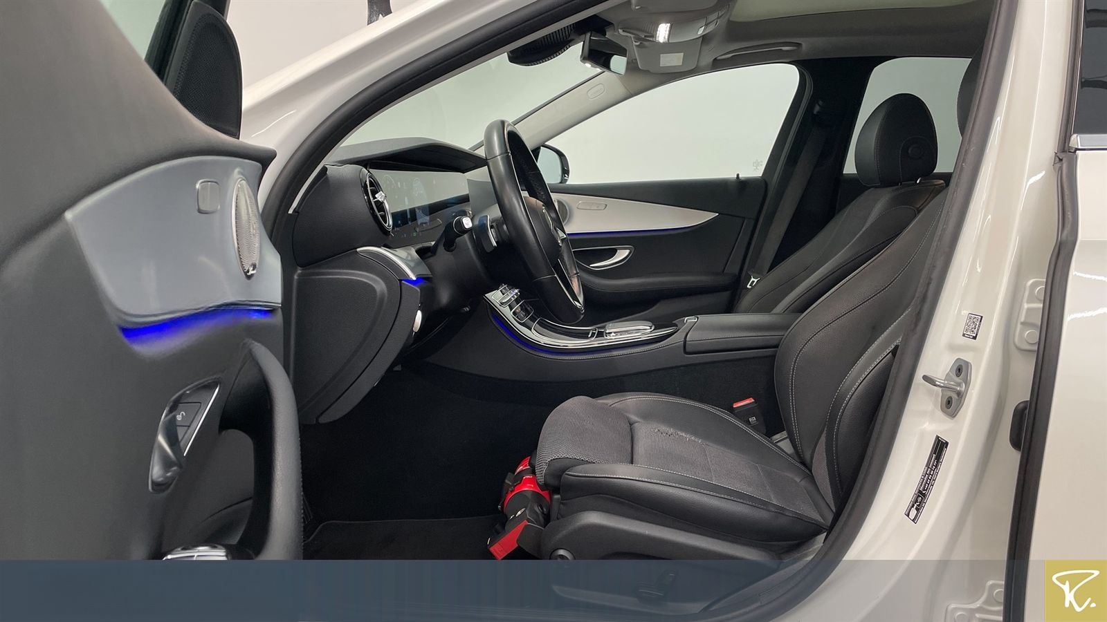 Mercedes-Benz E 300E AHK,LM,Autom foto 4