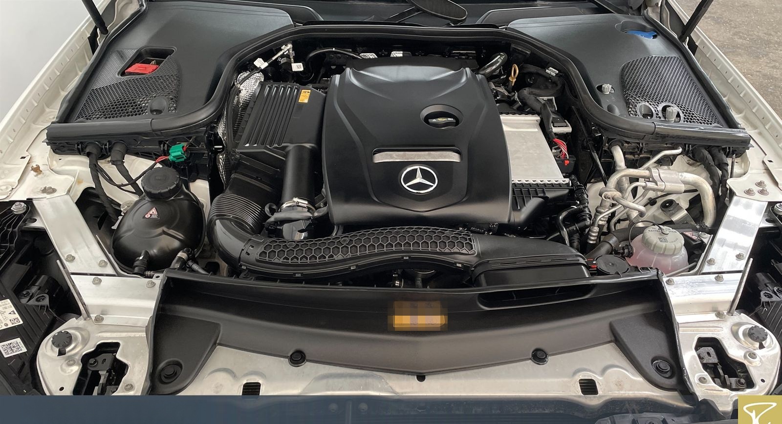 Mercedes-Benz E 300E AHK,LM,Autom foto 7