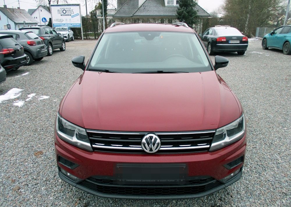 Volkswagen Tiguan 2.0 TDI SCR DSG 4M IQ.DRIVE AHK Navi foto 2