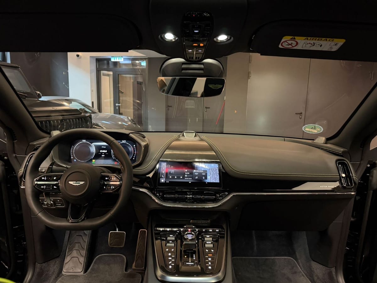Aston Martin DBX 707 SPECIAL AMR 24 F1  2025 FACELIFT foto 12