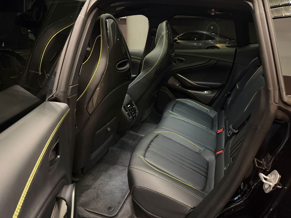 Aston Martin DBX 707 SPECIAL AMR 24 F1  2025 FACELIFT foto 15