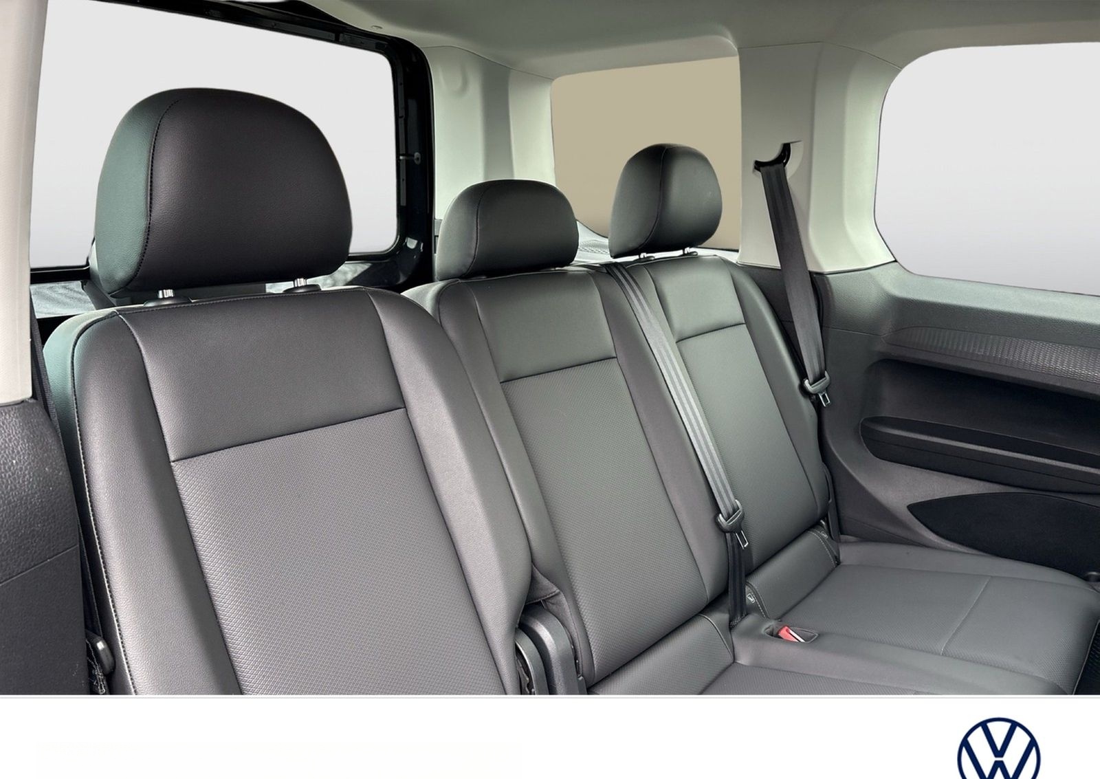 Volkswagen Caddy 1.5 Kombi NAVI ALU SITZHEIZ. EINPARKHILFE foto 7