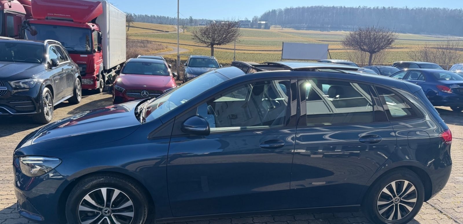 Mercedes-Benz B 180 d PANO LEDER NAVI KAMERA AUTOMATIK foto 4