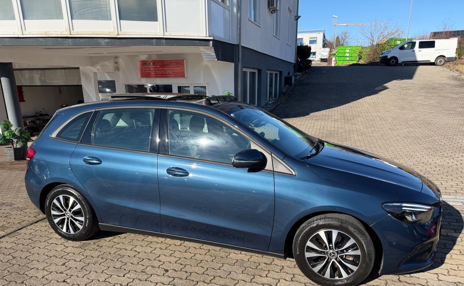Mercedes-Benz B 180 d PANO LEDER NAVI KAMERA AUTOMATIK foto 6