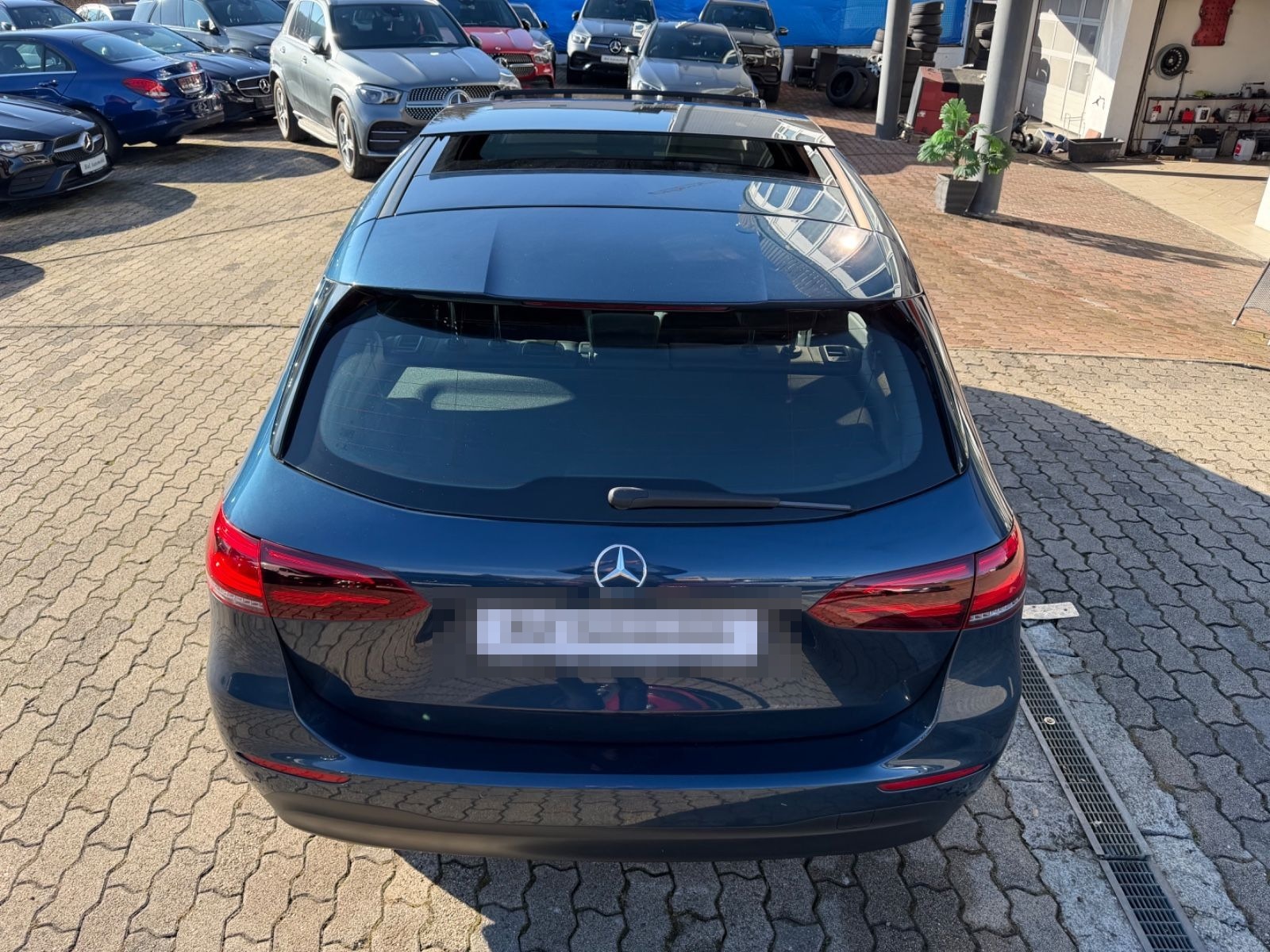 Mercedes-Benz B 180 d PANO LEDER NAVI KAMERA AUTOMATIK foto 8