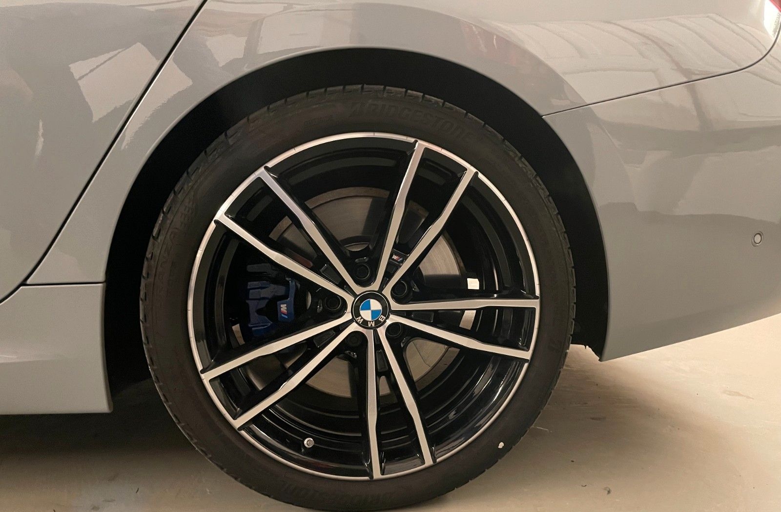 BMW 320A d xDrive M Sportbremse ACC AHK HUD H/K 19" foto 12
