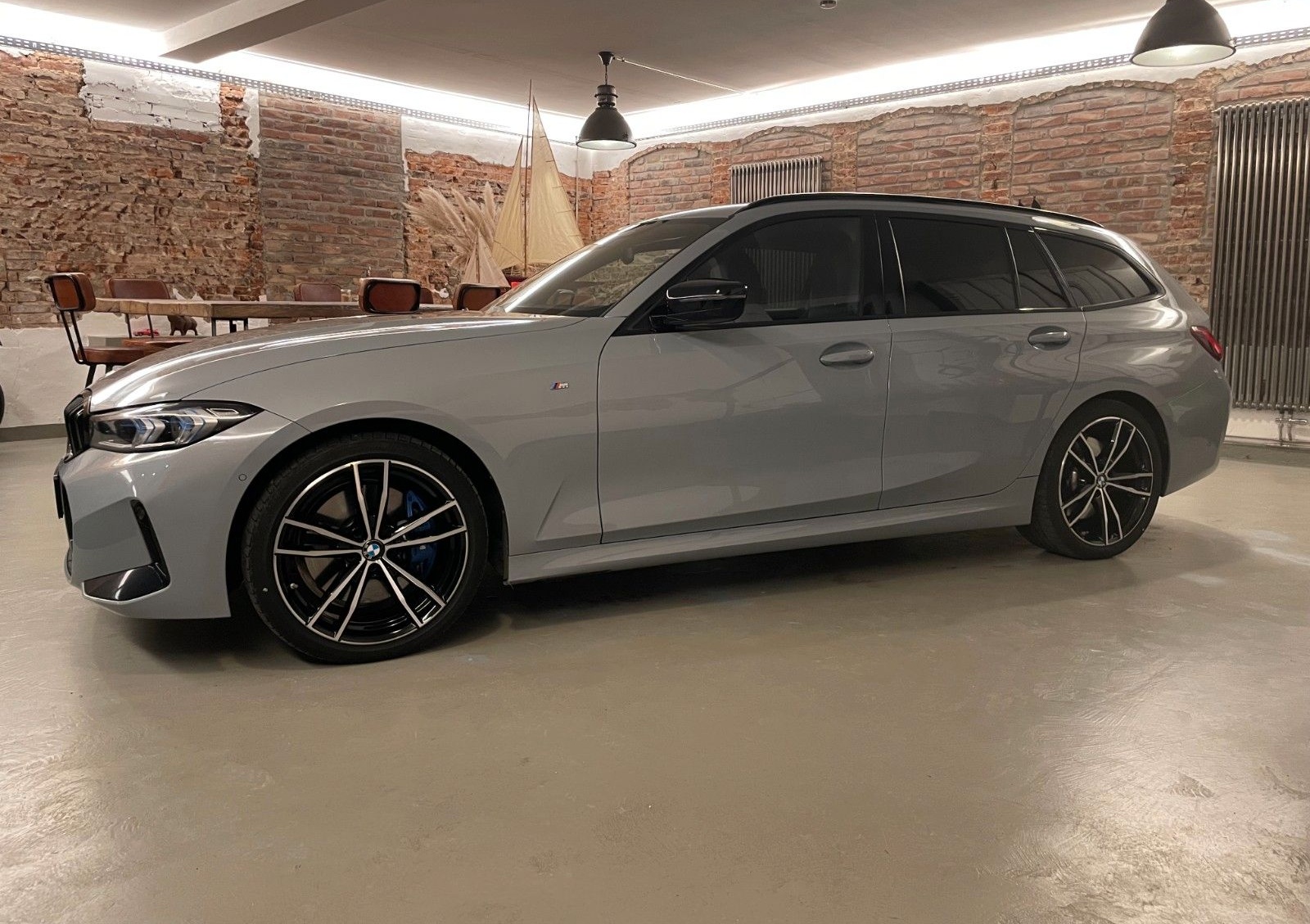 BMW 320A d xDrive M Sportbremse ACC AHK HUD H/K 19" foto 3