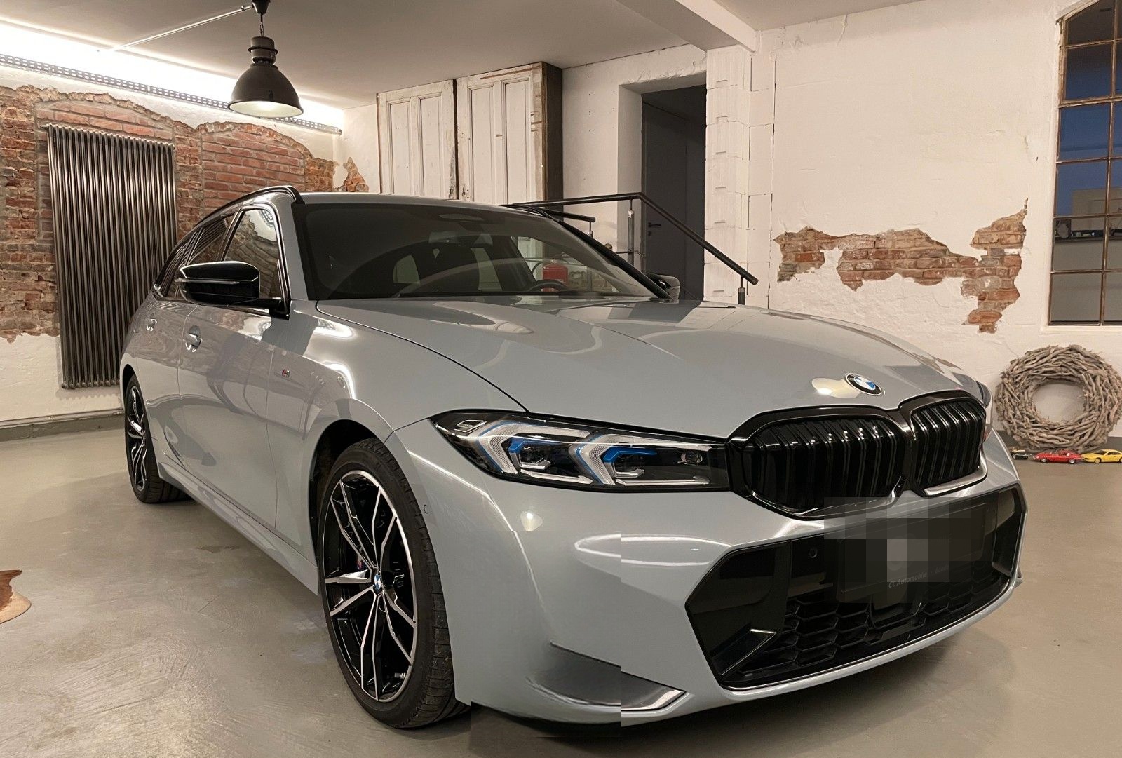 BMW 320A d xDrive M Sportbremse ACC AHK HUD H/K 19" foto 6