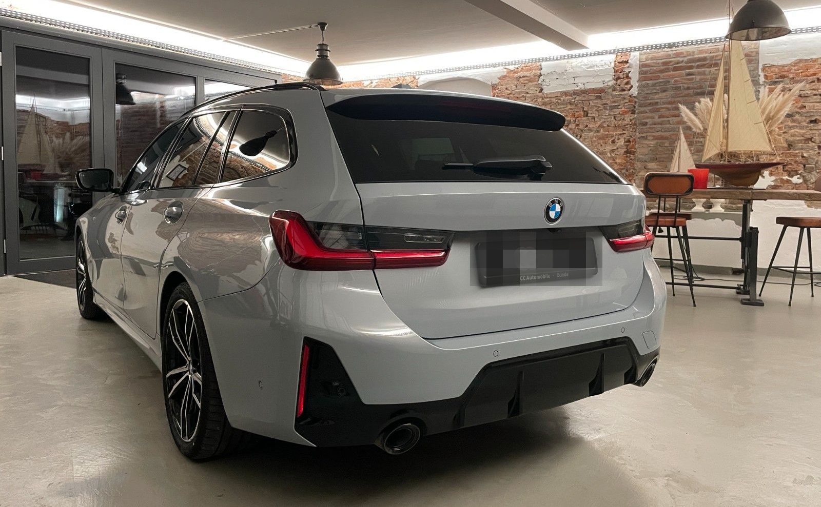 BMW 320A d xDrive M Sportbremse ACC AHK HUD H/K 19" foto 10