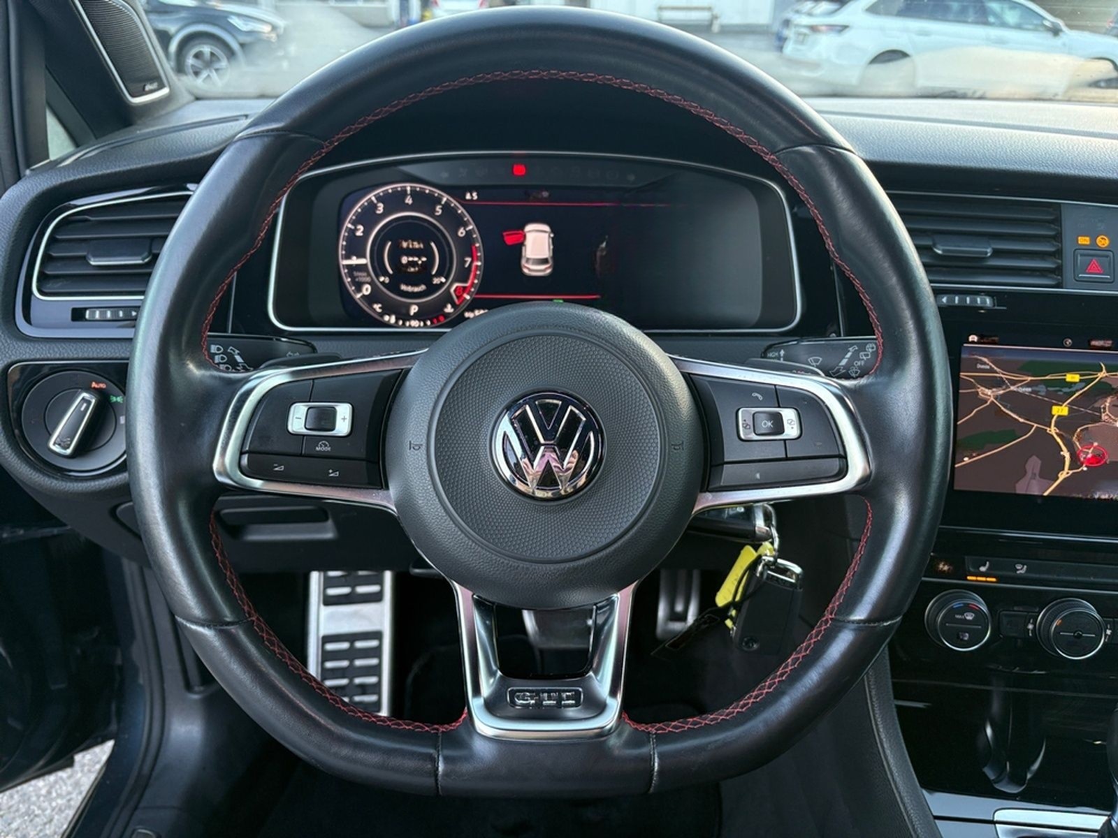 Volkswagen Golf GTI Performance 2,0 TSI DSG Dynaudio LED foto 12