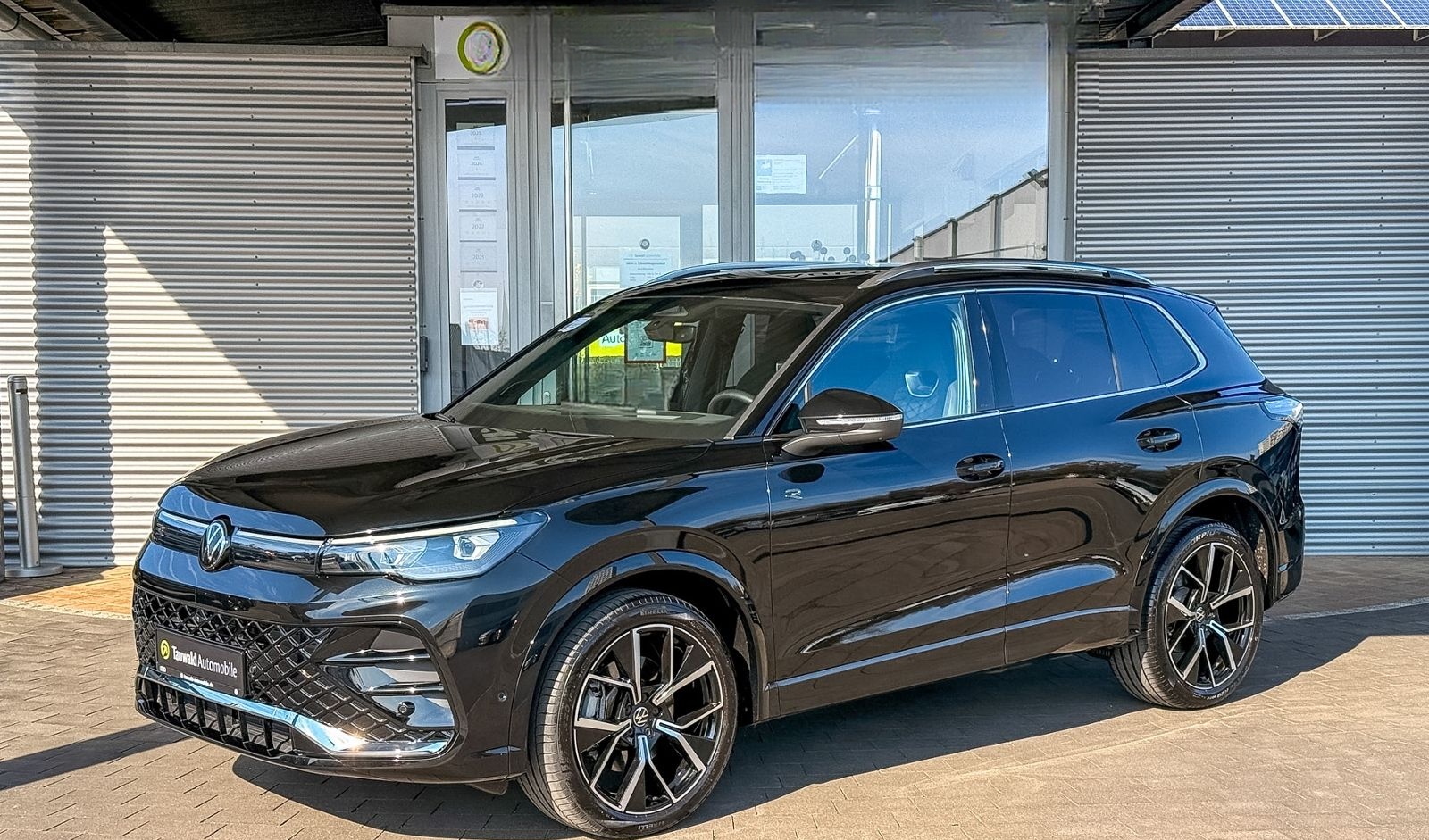 Volkswagen Tiguan III 2.0 TSI DSG 4M R-Line 20"/PANO/AHK/AR foto 2