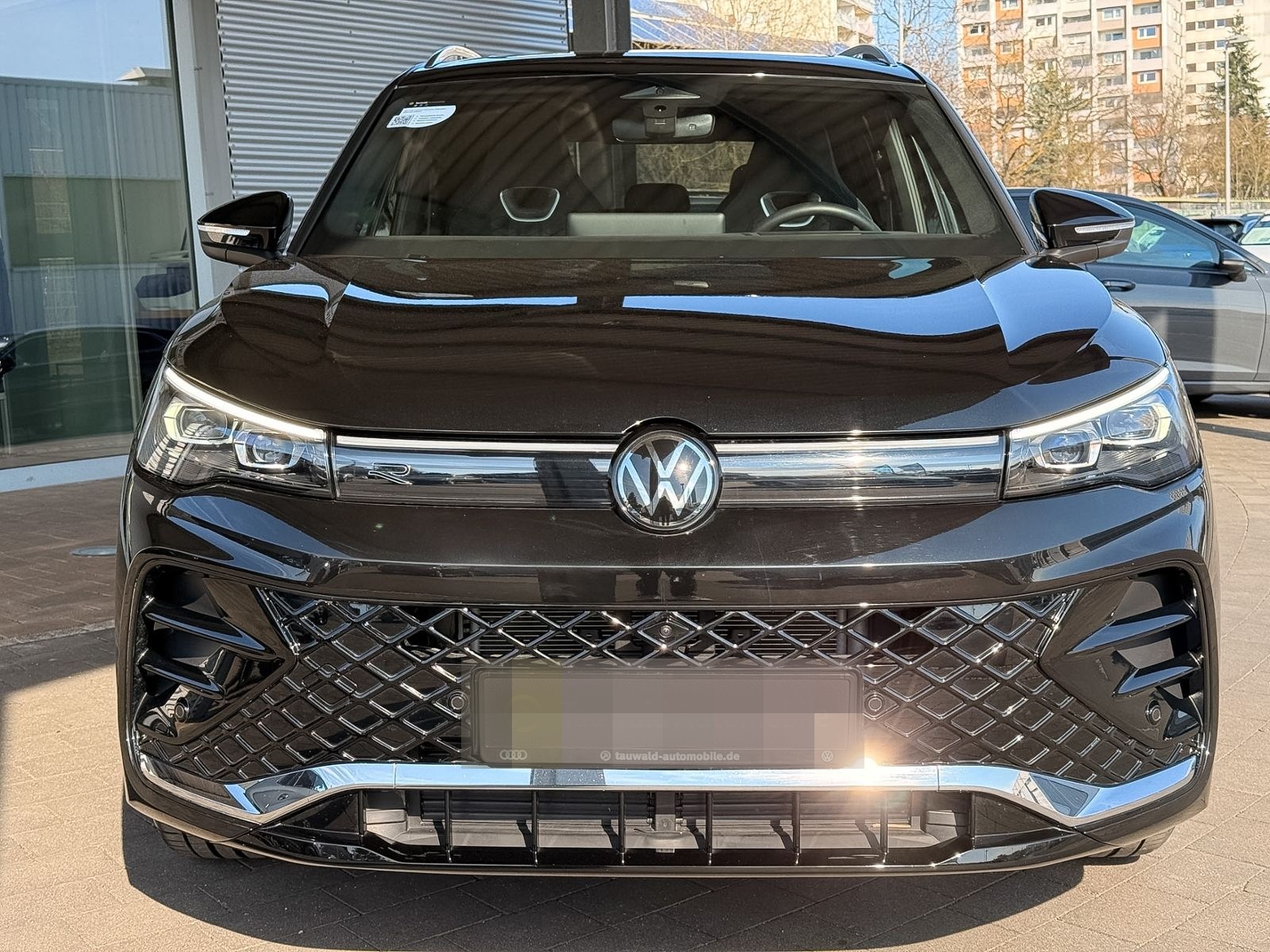 Volkswagen Tiguan III 2.0 TSI DSG 4M R-Line 20"/PANO/AHK/AR foto 3