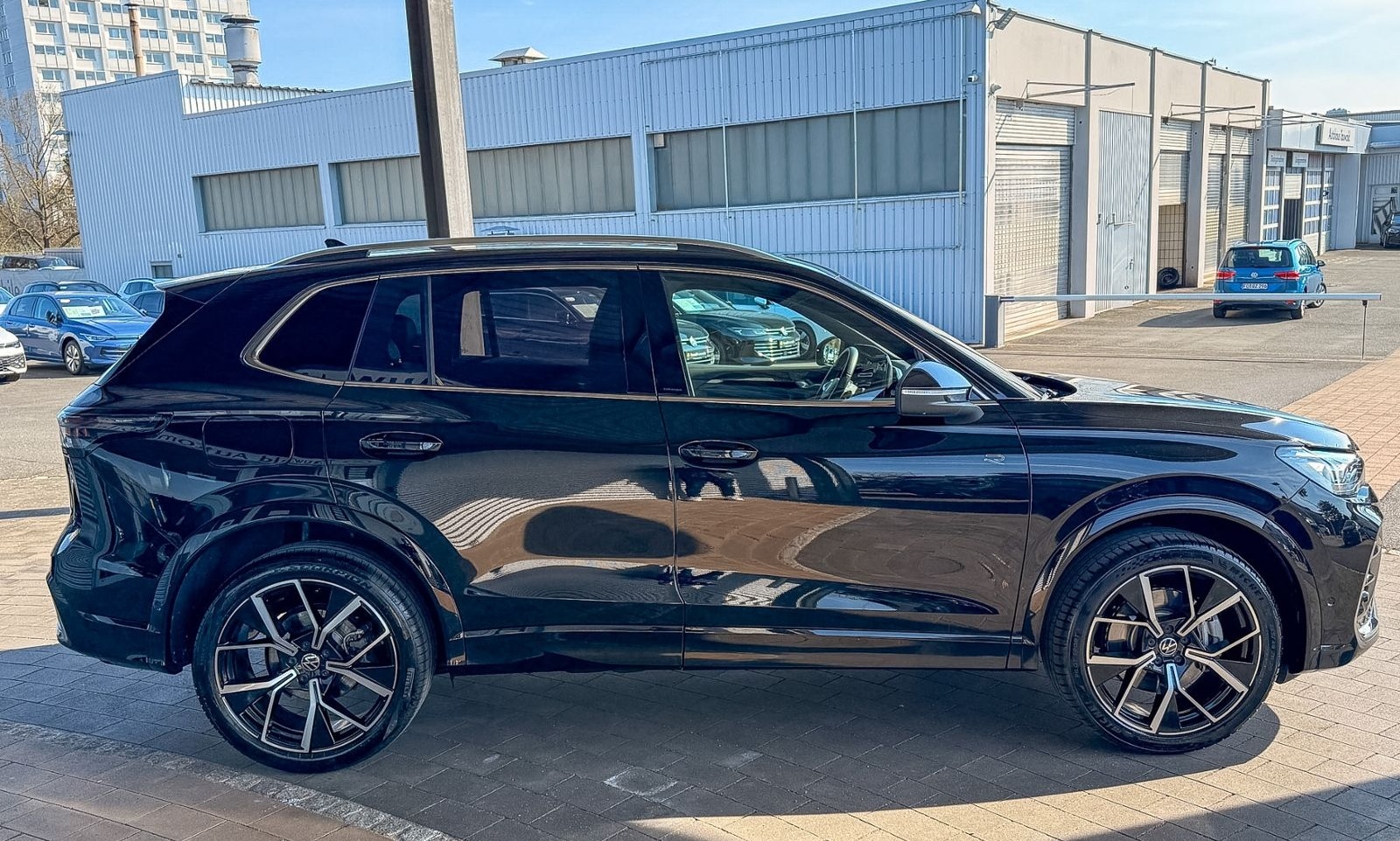 Volkswagen Tiguan III 2.0 TSI DSG 4M R-Line 20"/PANO/AHK/AR foto 5