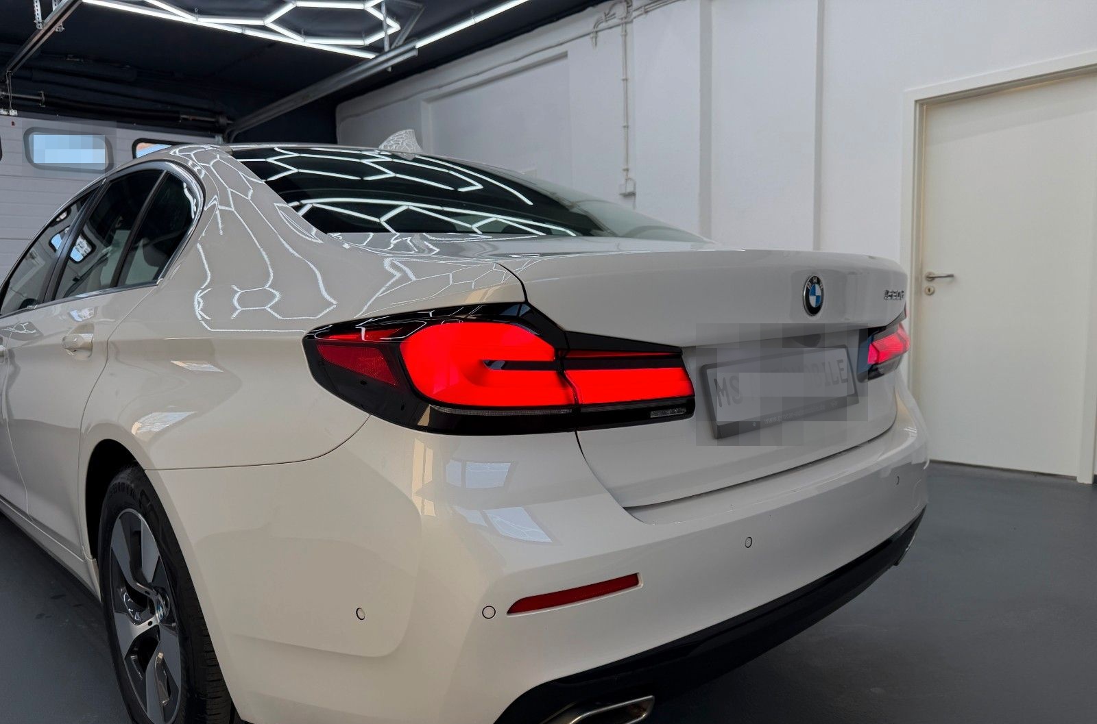 BMW 520 d *HEAD UP*LIMOSINE*MINERAL WEISS* foto 15