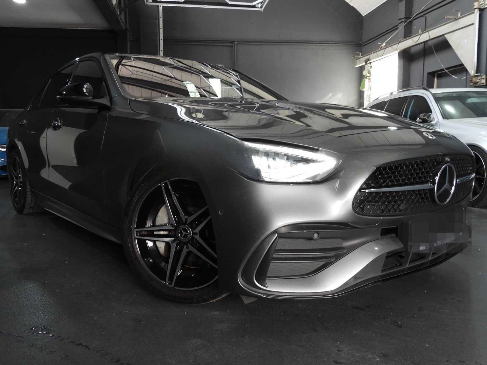 Mercedes-Benz C 220 D AMG-LINE foto 2