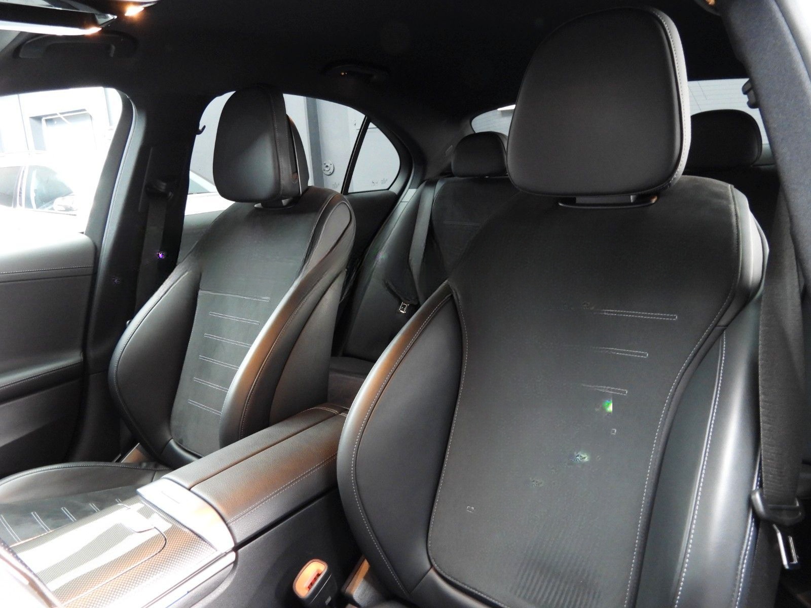 Mercedes-Benz C 220 D AMG-LINE foto 15