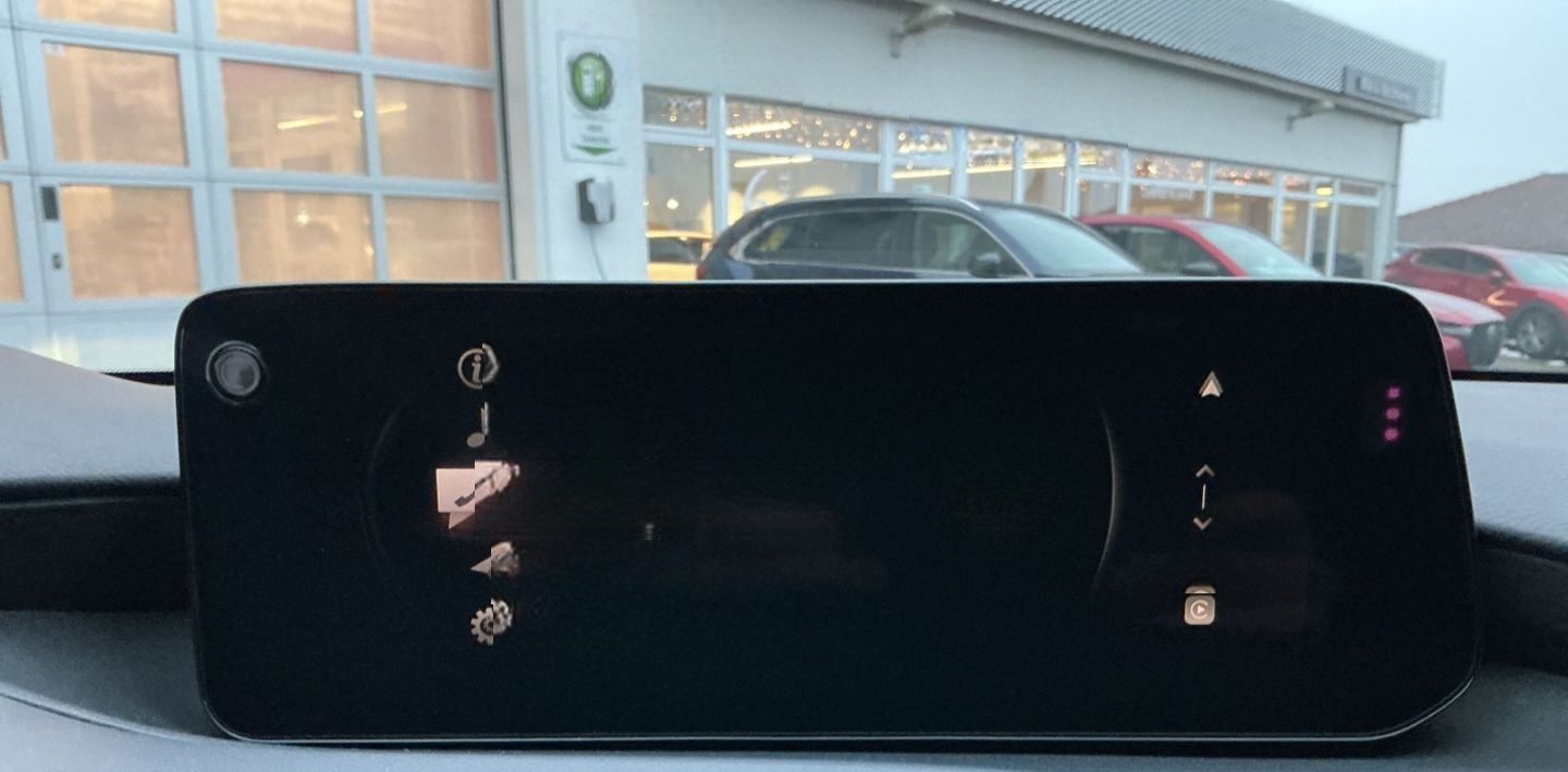 Mazda 3 2.5 AT Exclusive-Line Matrix Bose 360 HUD ACAA foto 12