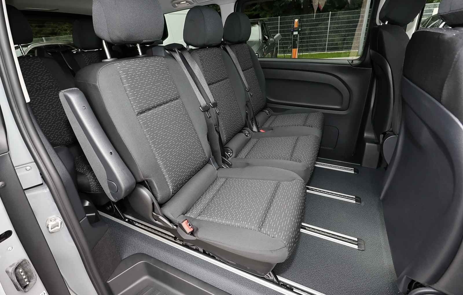 Mercedes-Benz Vito 116 CDI Tourer PRO lang M-LED+AHK+Distronic foto 6