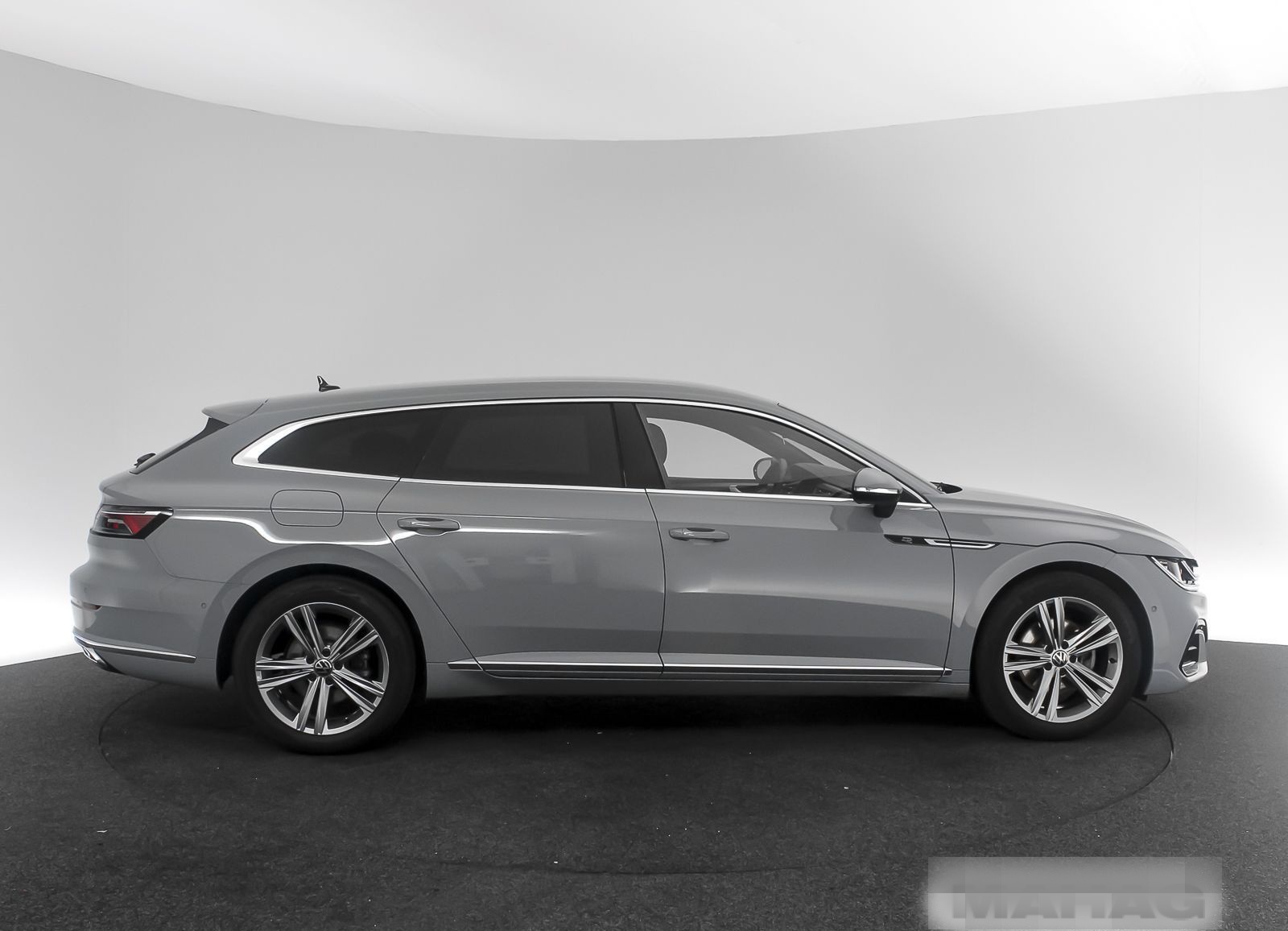 Volkswagen Arteon Shooting Brake 2.0 TSI R-Line NaviPro IQ. foto 6