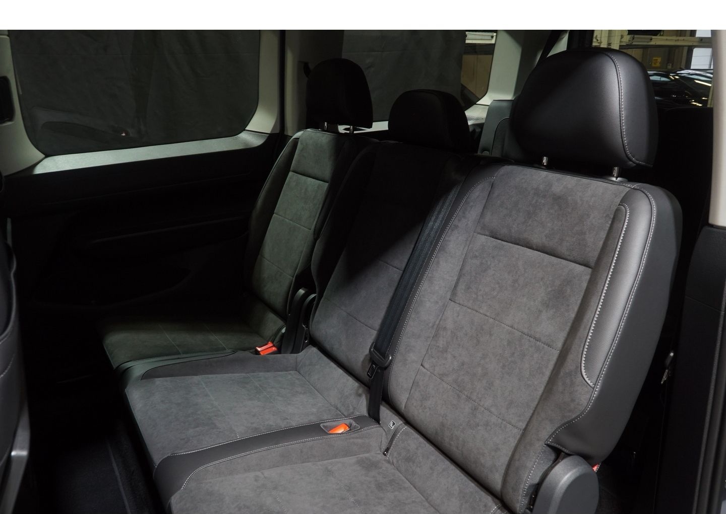 Volkswagen Caddy Maxi 1.5 TSI DSG eHybrid Dark Label 7-Sitz foto 11