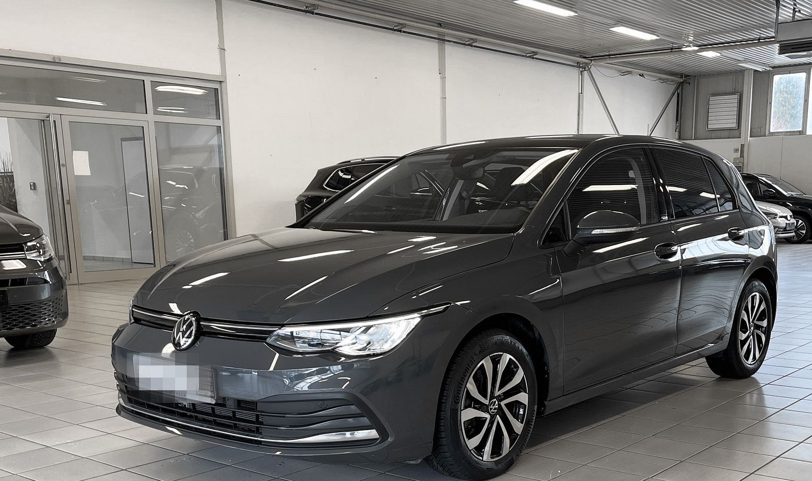 Volkswagen Golf VIII 1.5 TSI Active Pano Standheizung Navi foto 2