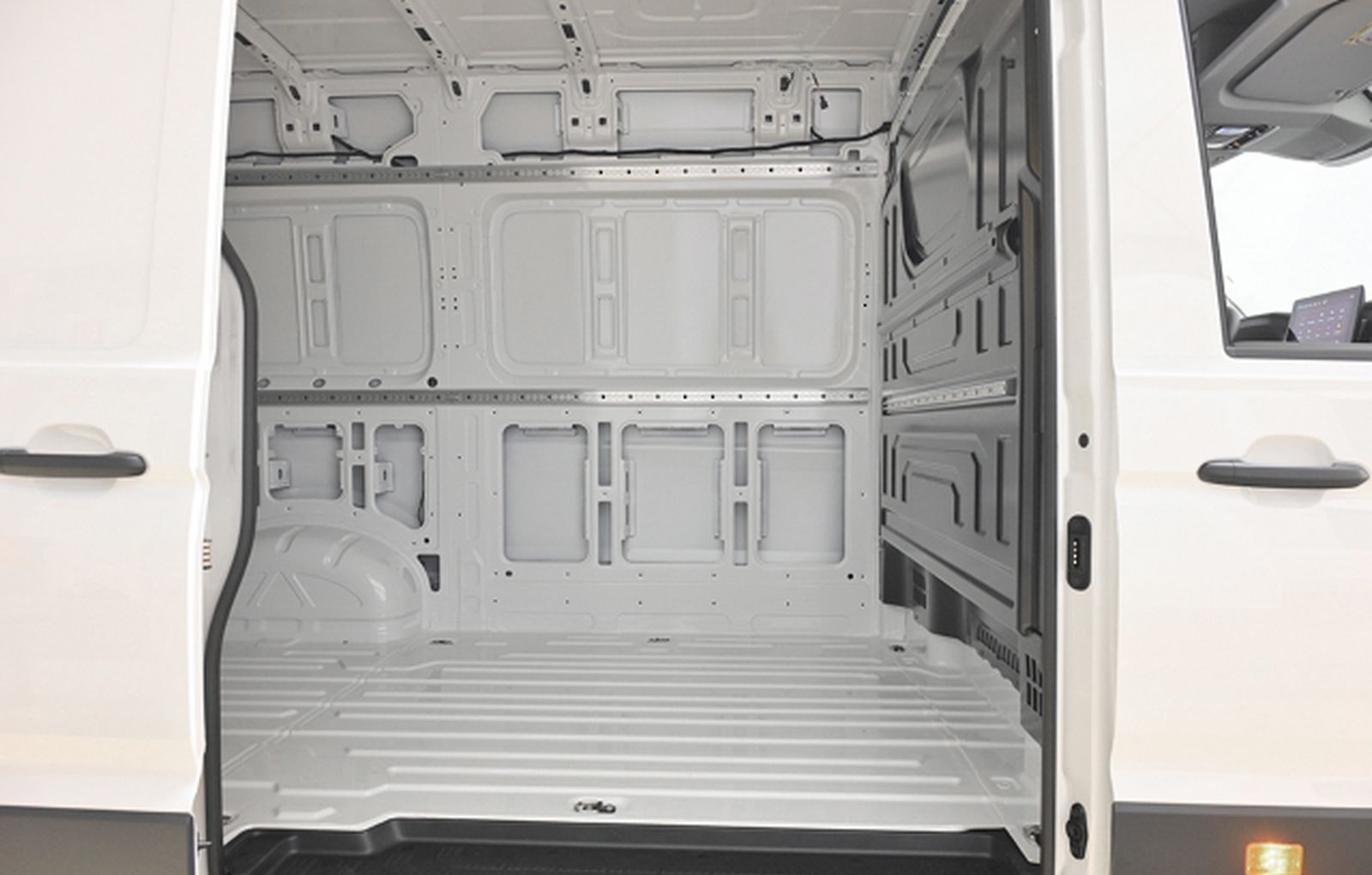 Volkswagen Crafter Kasten 35 MJ 2025 HD GJR RFK Klima foto 14