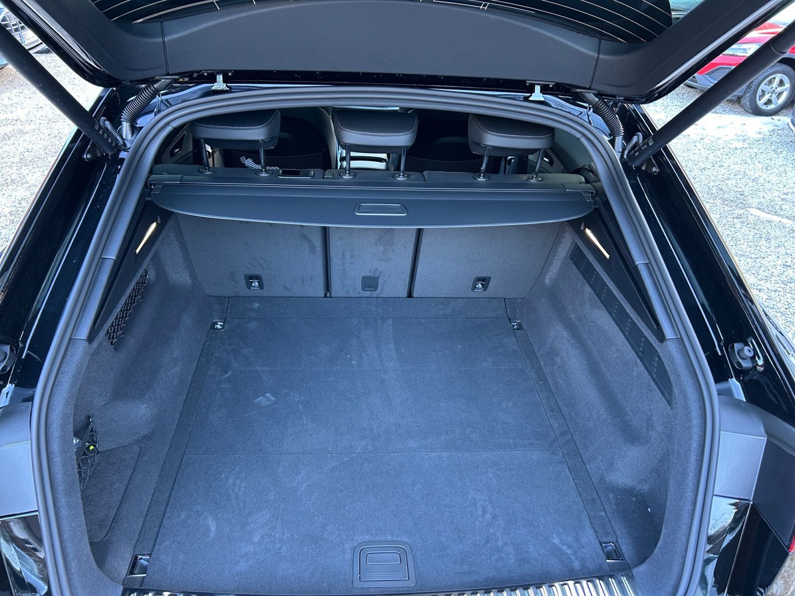 Audi Q8 SUV TDI quattro S line MATRIX PANO AHK Luftf. foto 16