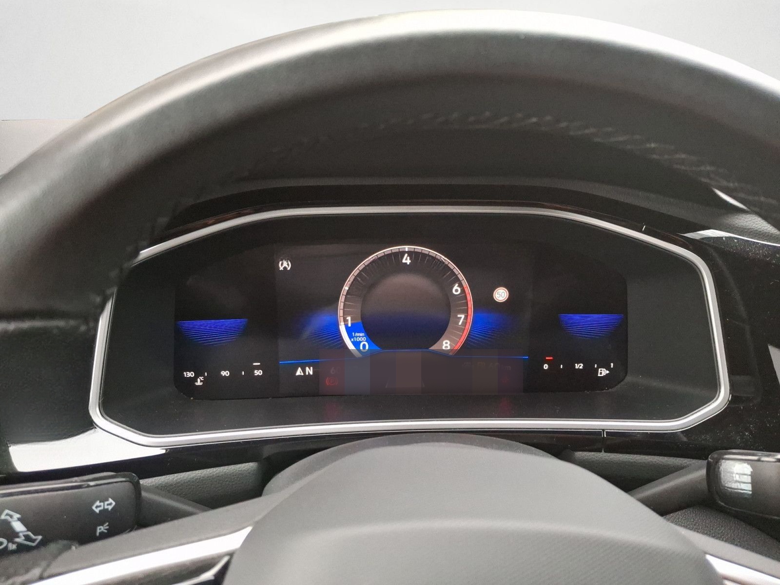Volkswagen T-Roc R-Line 1,0 TSI OPF 6-Gang #AHK #LED #CarPl foto 10