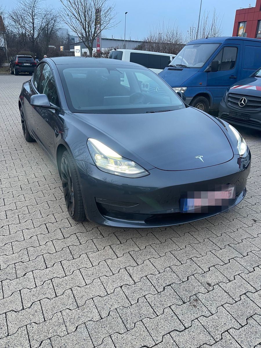 Tesla Model 3 Performance Dual AWD foto 2