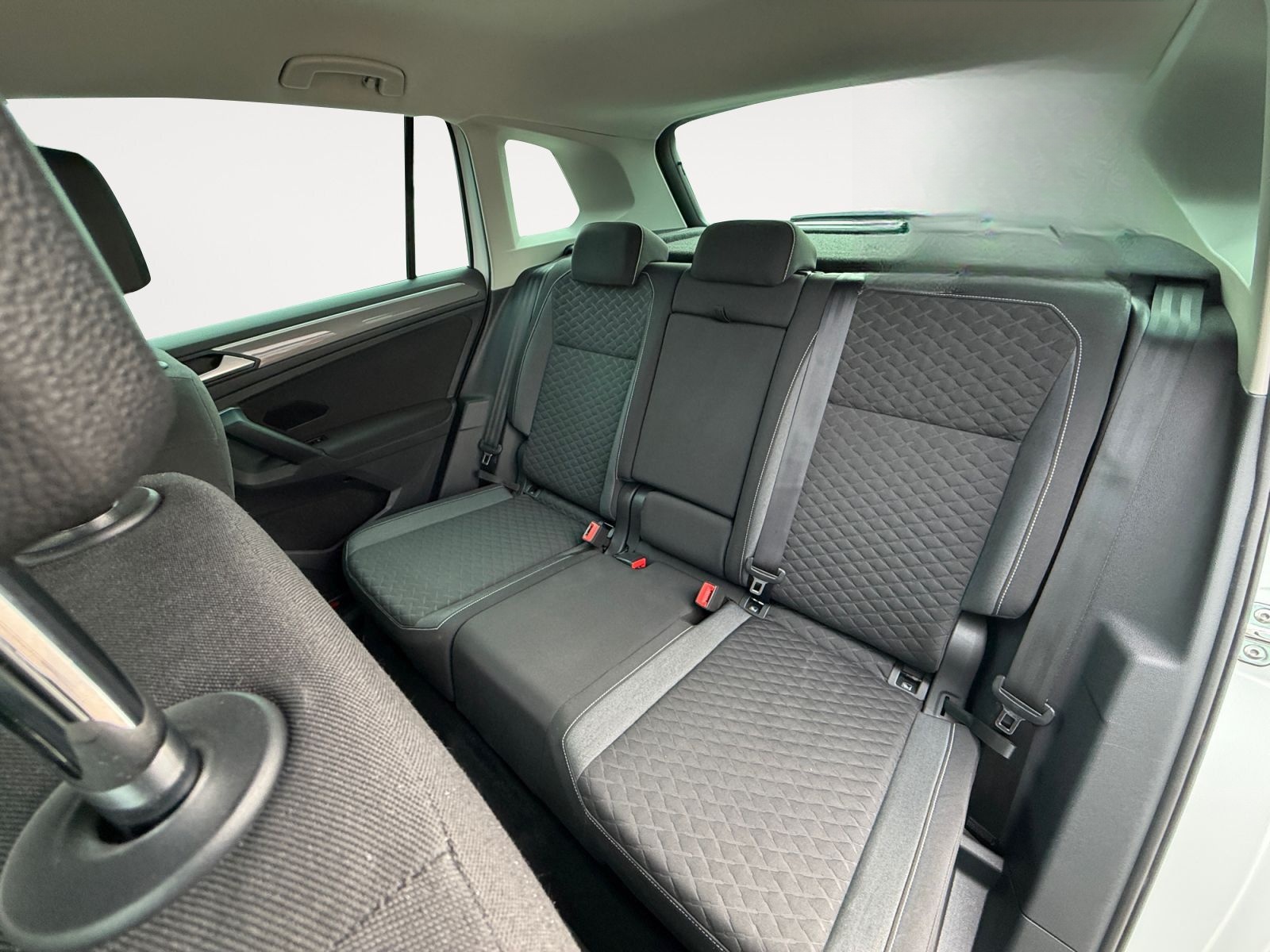 Volkswagen Tiguan 1.5 TSI Join *AHK*Navi*ACC* foto 14