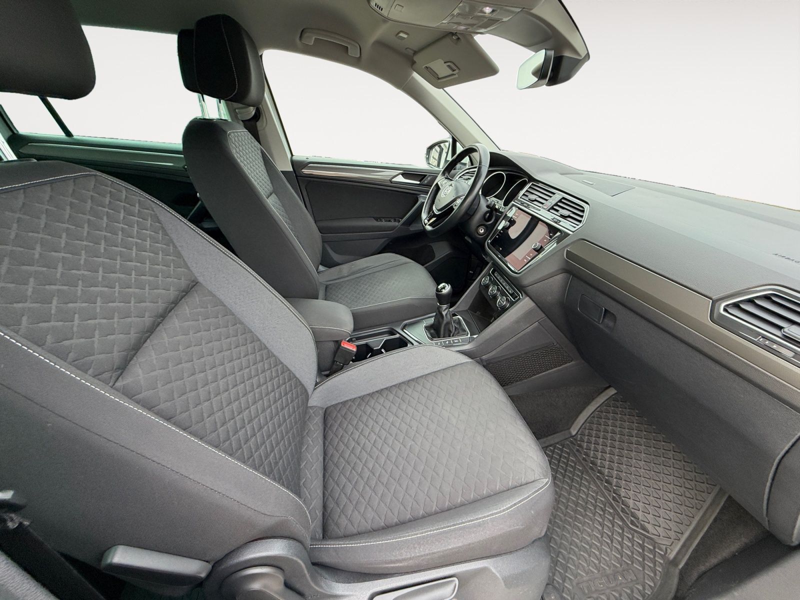 Volkswagen Tiguan 1.5 TSI Join *AHK*Navi*ACC* foto 16