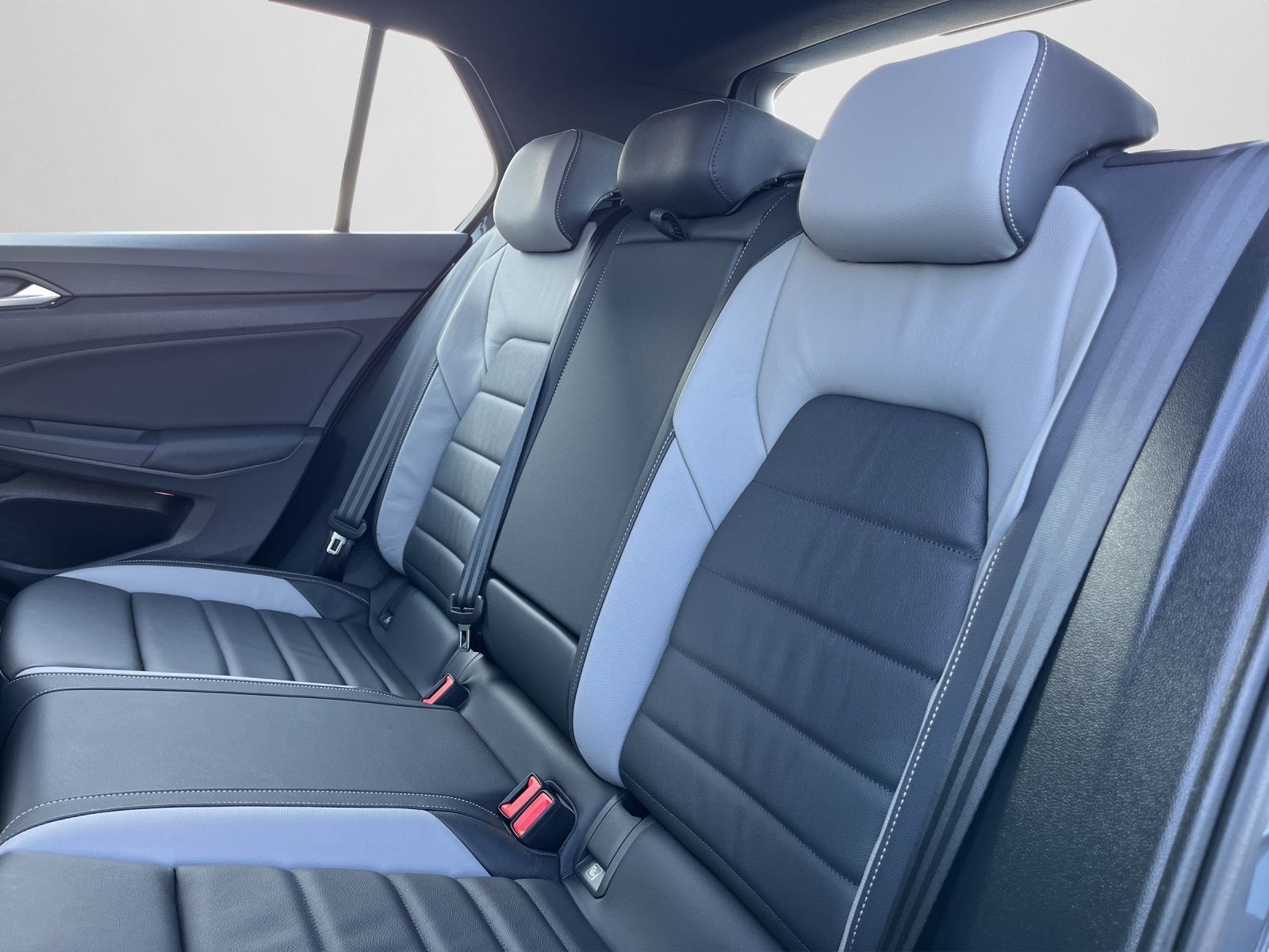Volkswagen Golf VIII GTD 2.0 TDI DSG LED+ CARPLAY LEDER EPH foto 14
