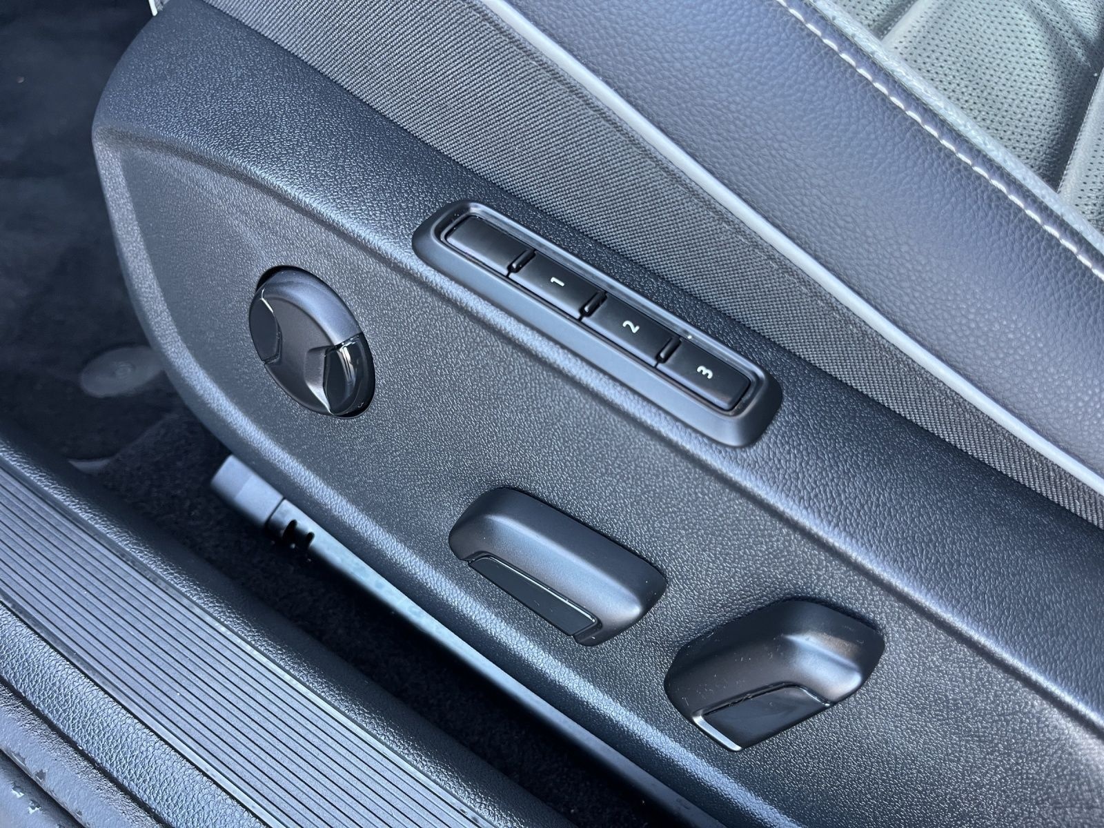 Volkswagen Golf VIII GTD 2.0 TDI DSG LED+ CARPLAY LEDER EPH foto 16