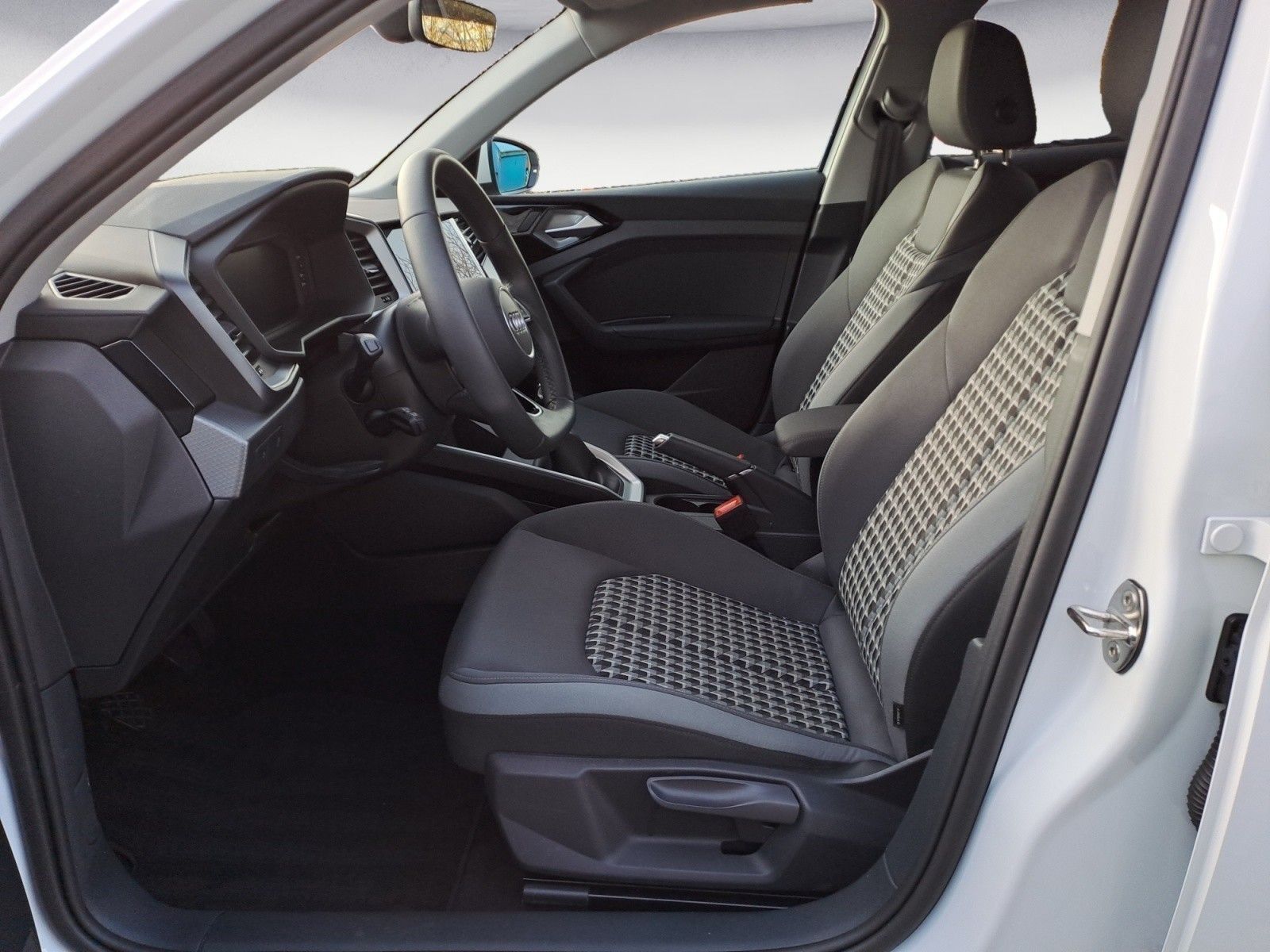 Audi A1 Sportback 30 TFSI advanced *2-ZONEN*SOUND-SYS foto 7