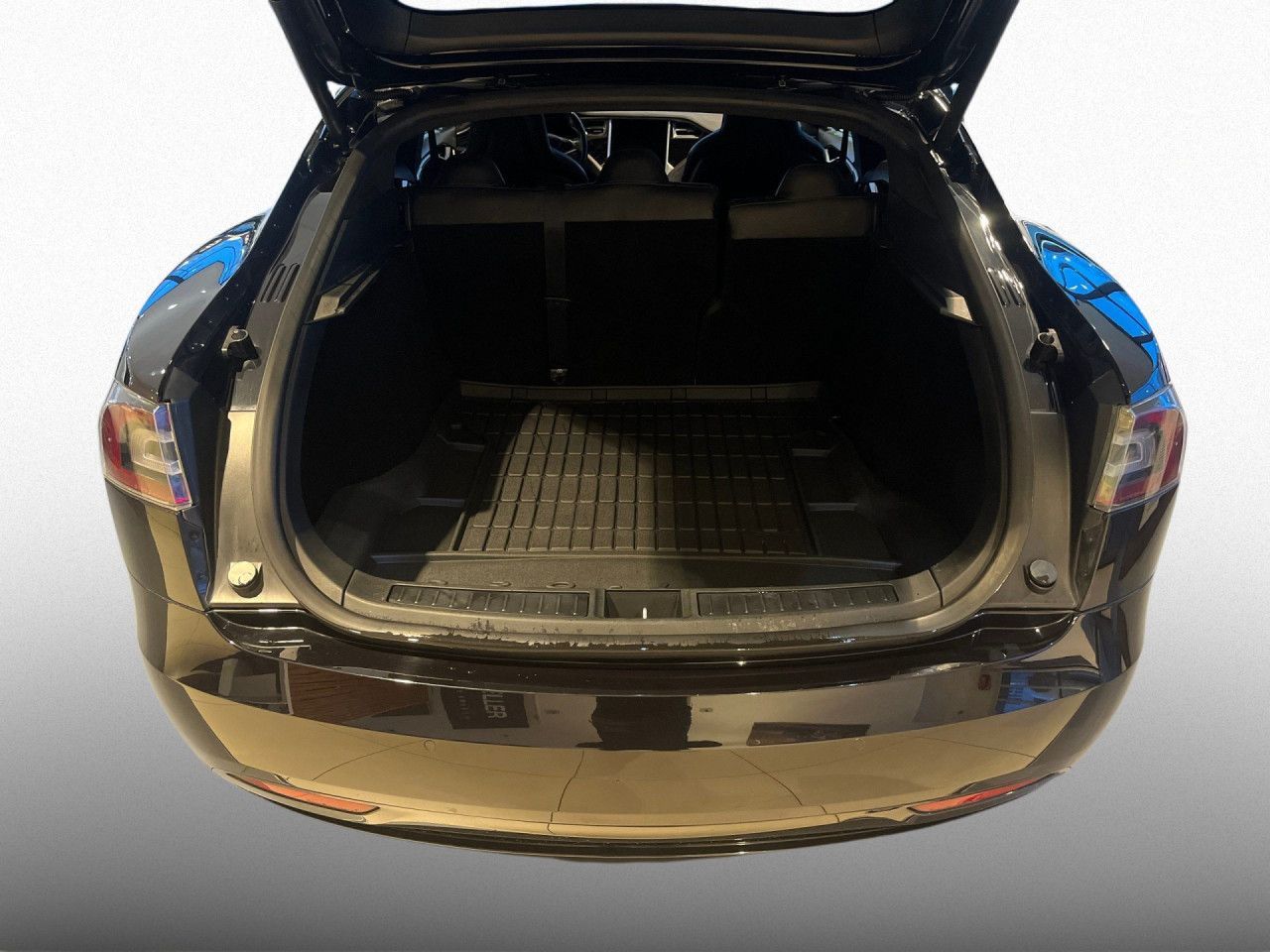Tesla Model S 90D Navi LED Luftfederung ohne foto 15