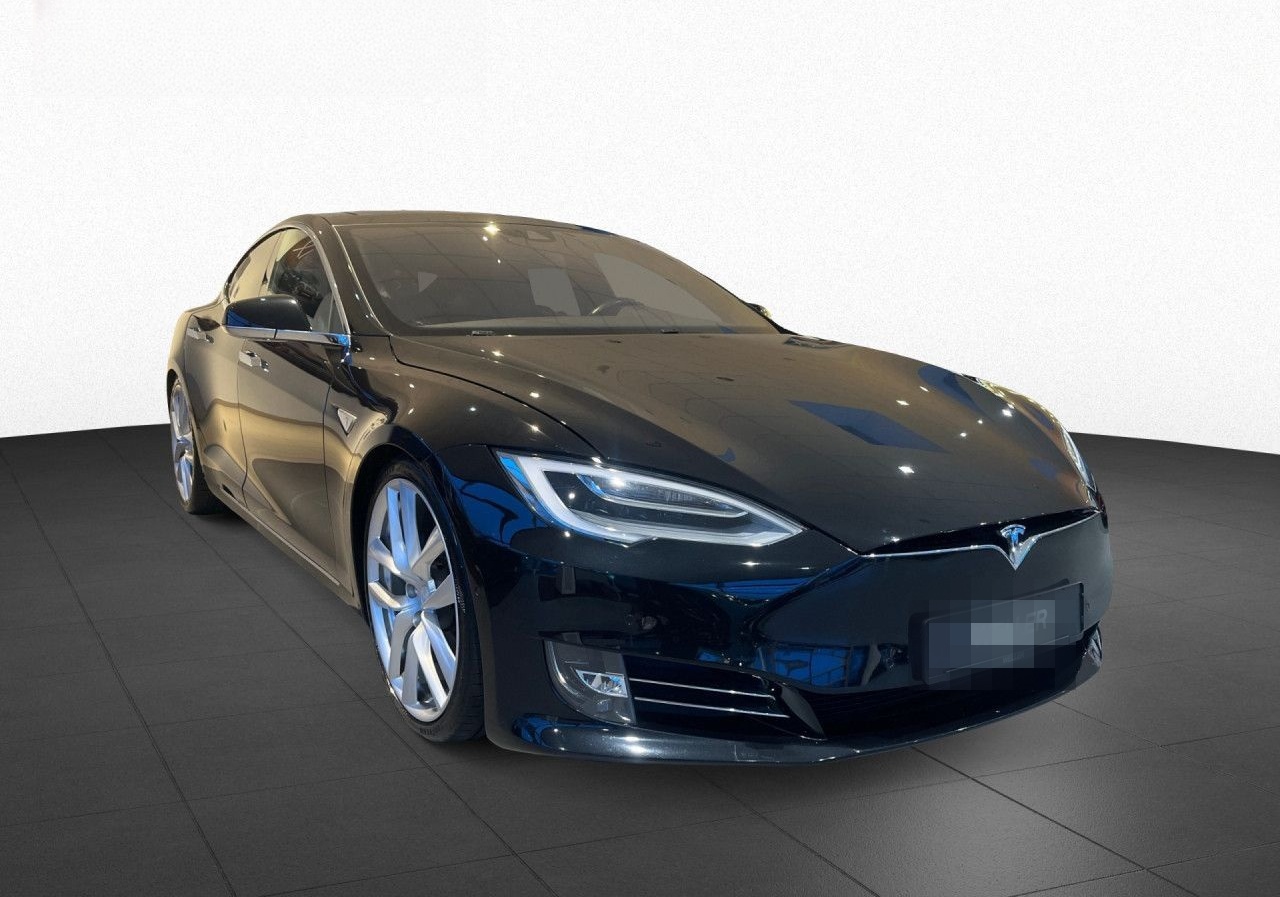 Tesla Model S 90D Navi LED Luftfederung ohne foto 3